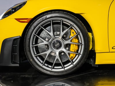 2025 Porsche 718 Cayman GT4 RS