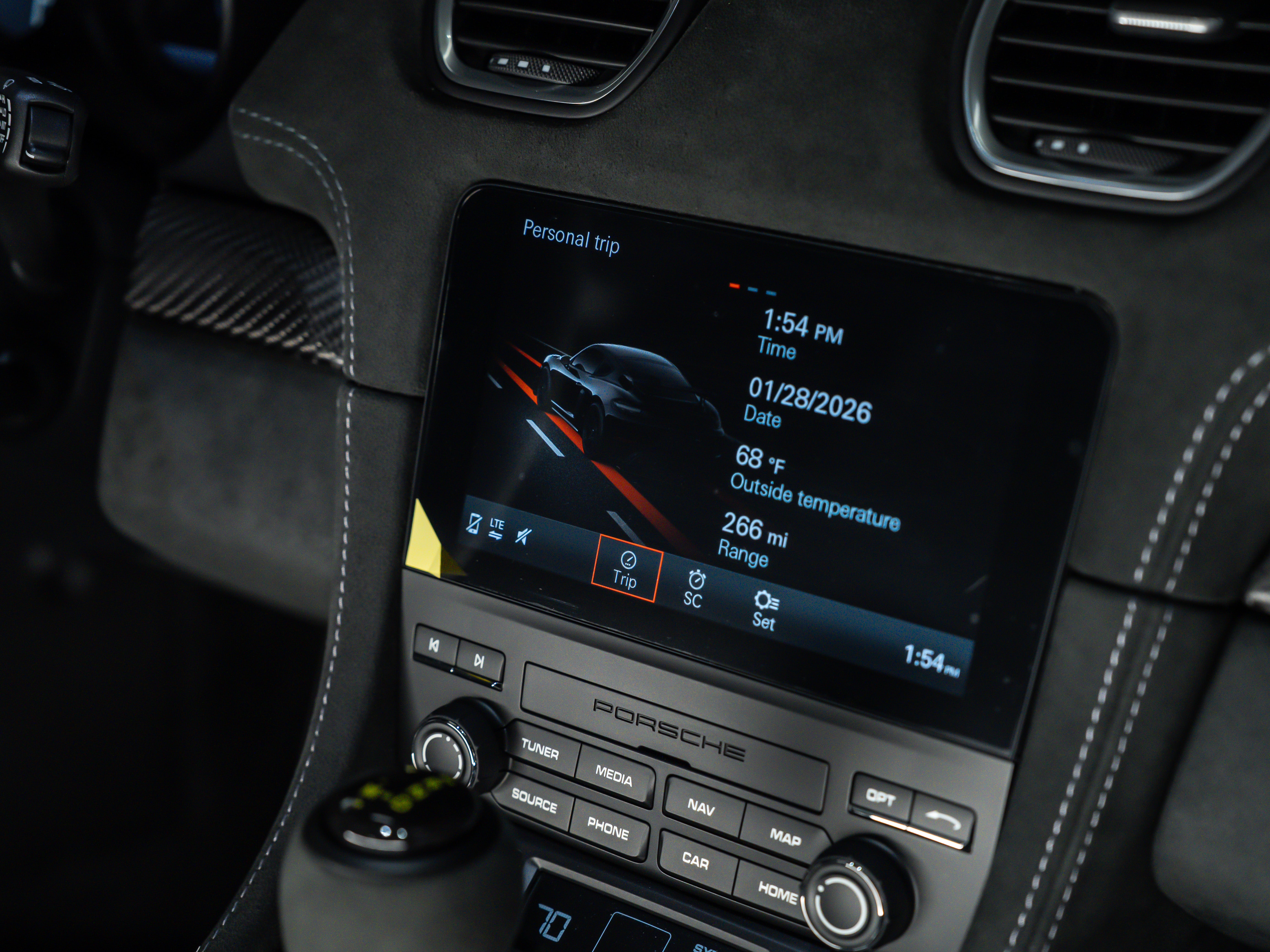 2025 Porsche 718 Cayman GT4 RS