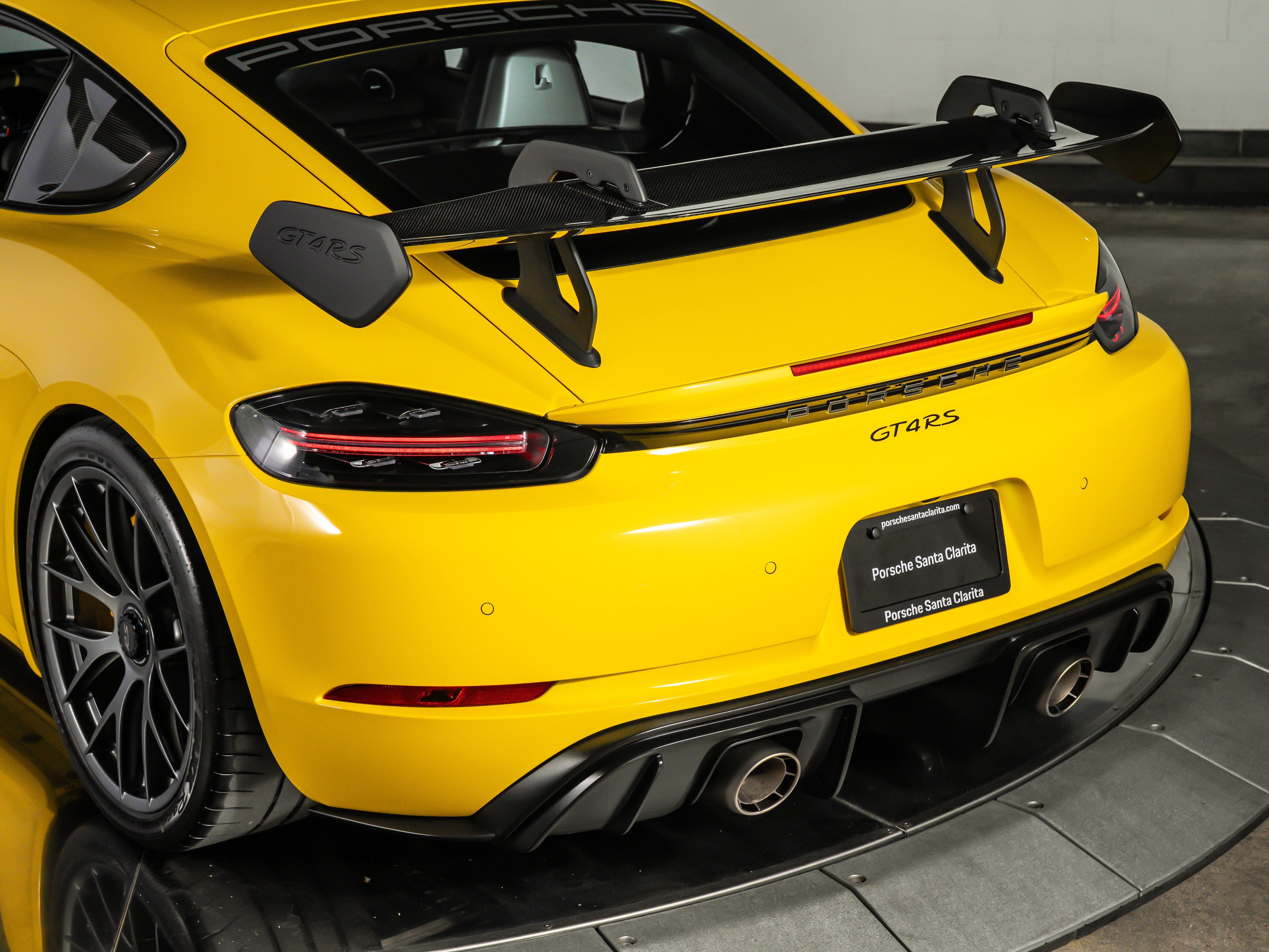 2025 Porsche 718 Cayman GT4 RS