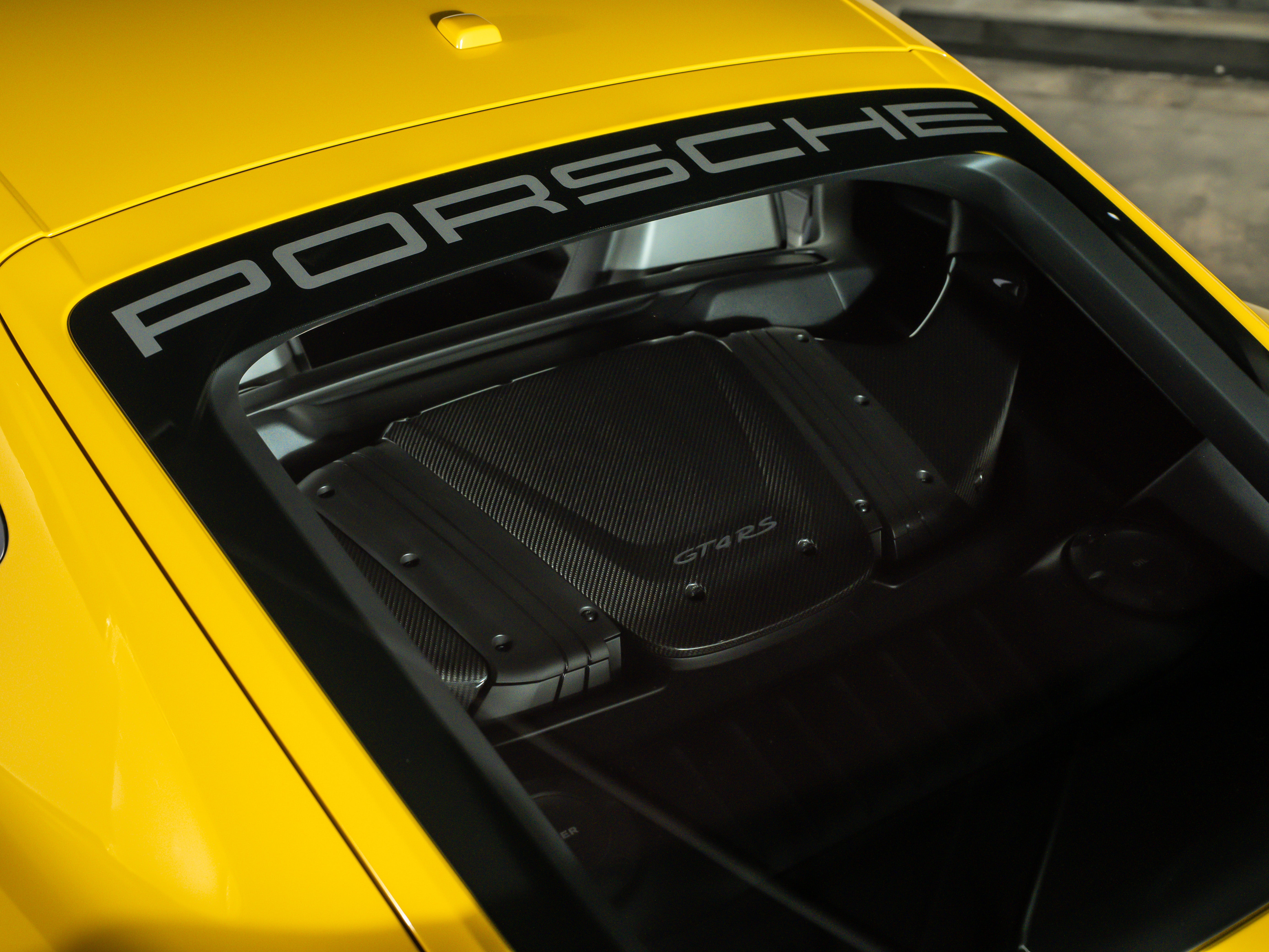 2025 Porsche 718 Cayman GT4 RS