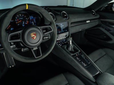 2025 Porsche 718 Cayman GT4 RS