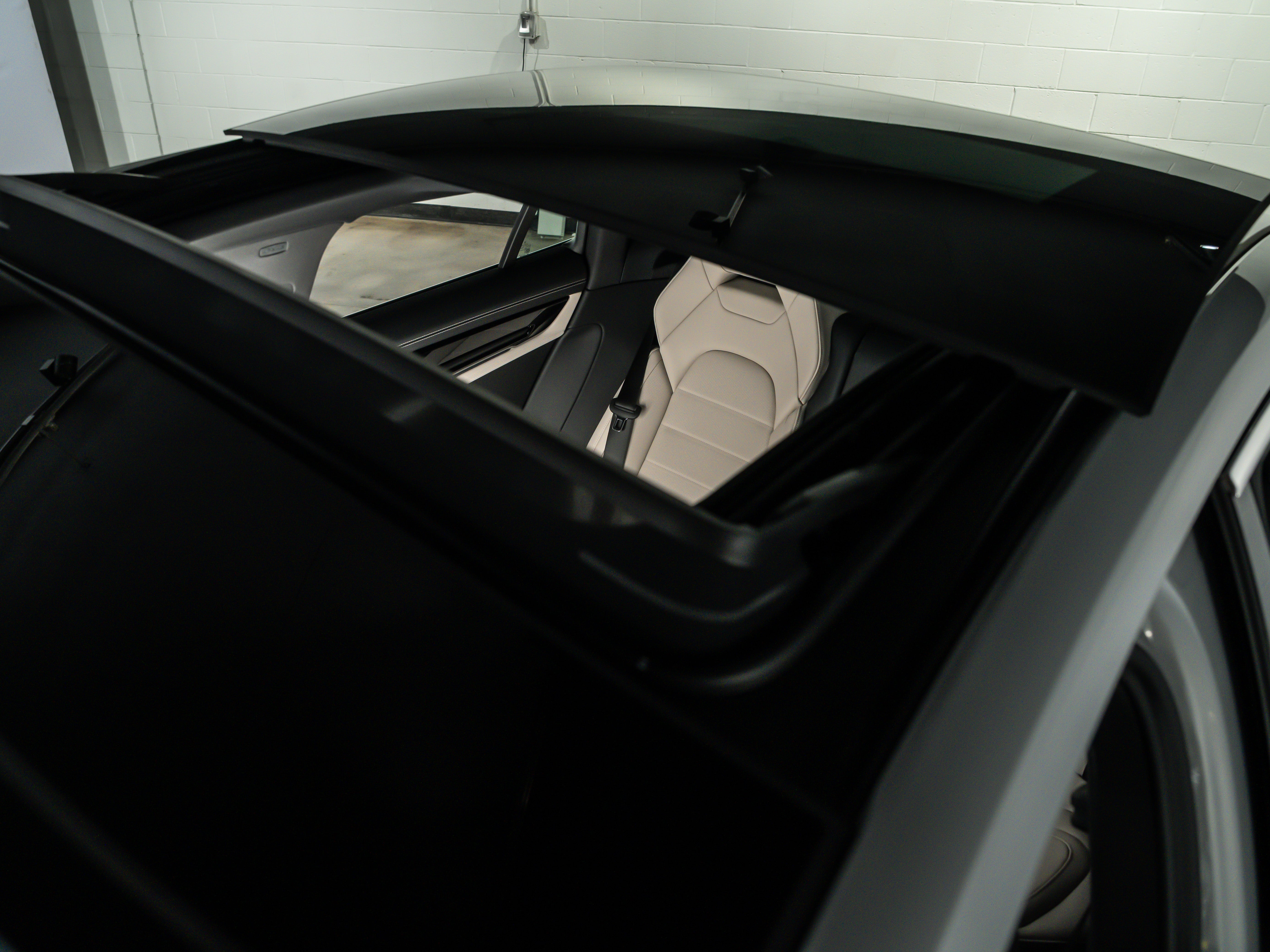 2026 Porsche Panamera 4 E-Hybrid