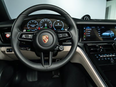 2026 Porsche Panamera 4 E-Hybrid