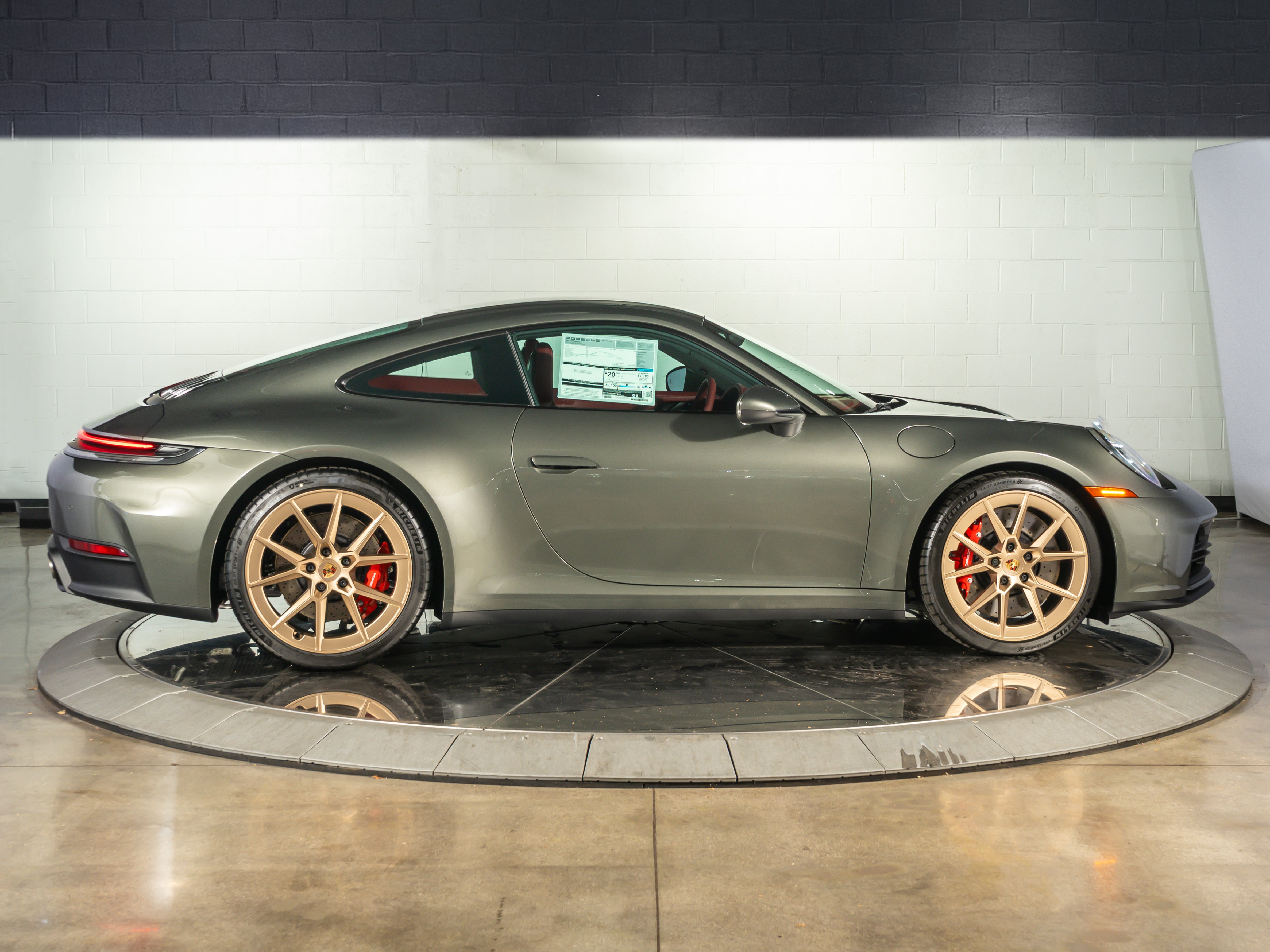 2026 Porsche 911 Carrera 4S