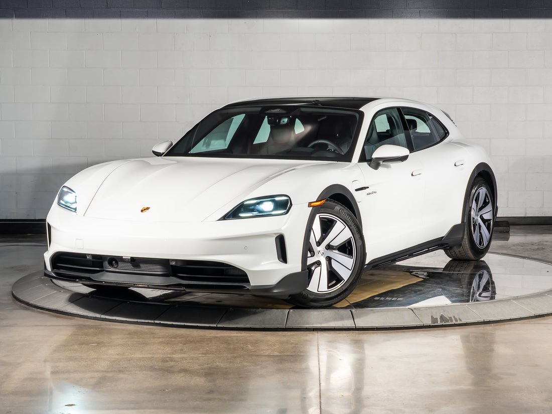 2026 Porsche Taycan 4 Cross Turismo — photo 1 of 34