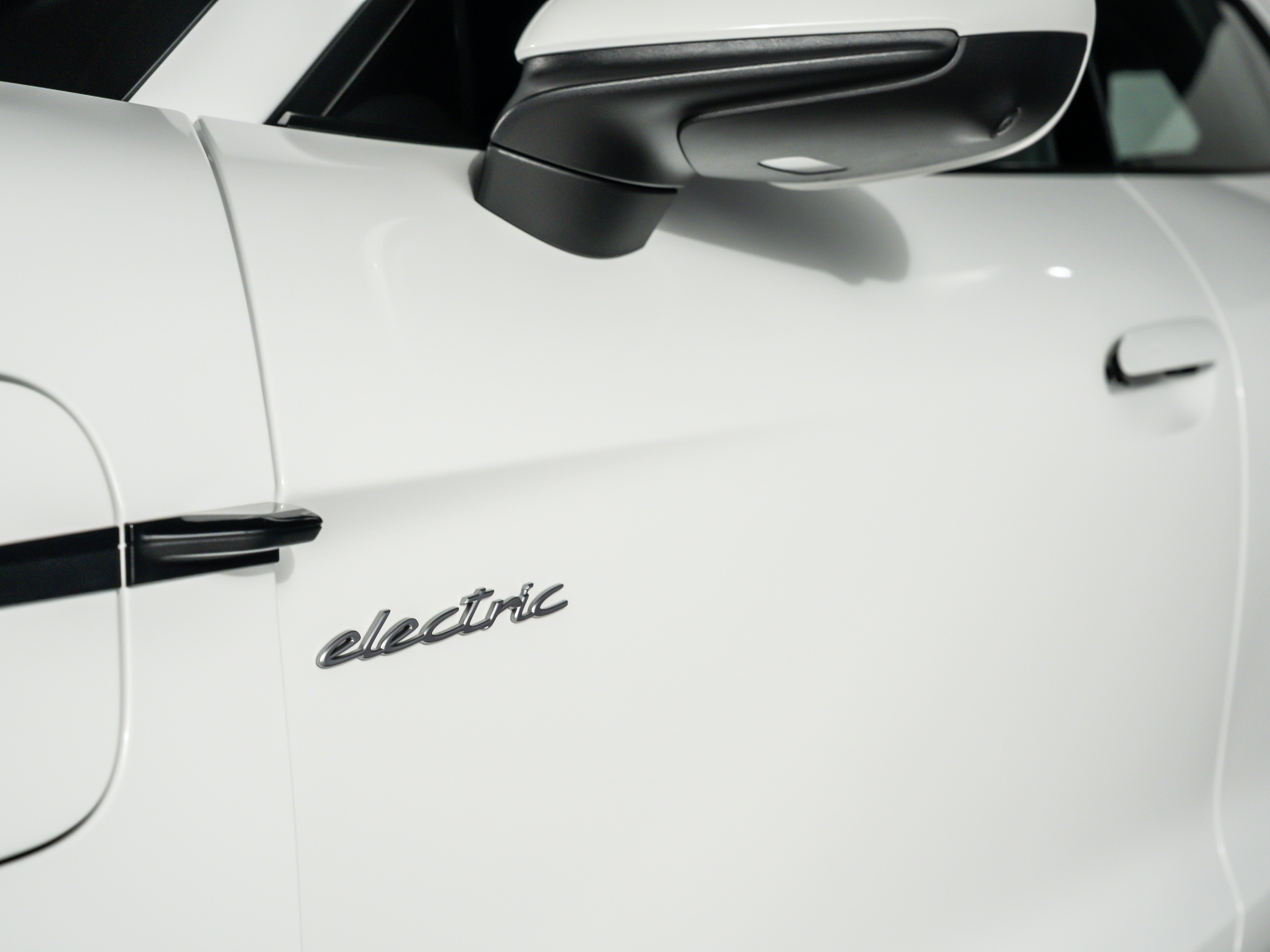 2026 Porsche Taycan Cross Turismo 4