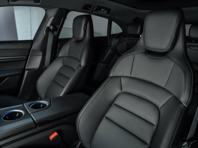 2026 Porsche Taycan Cross Turismo 4