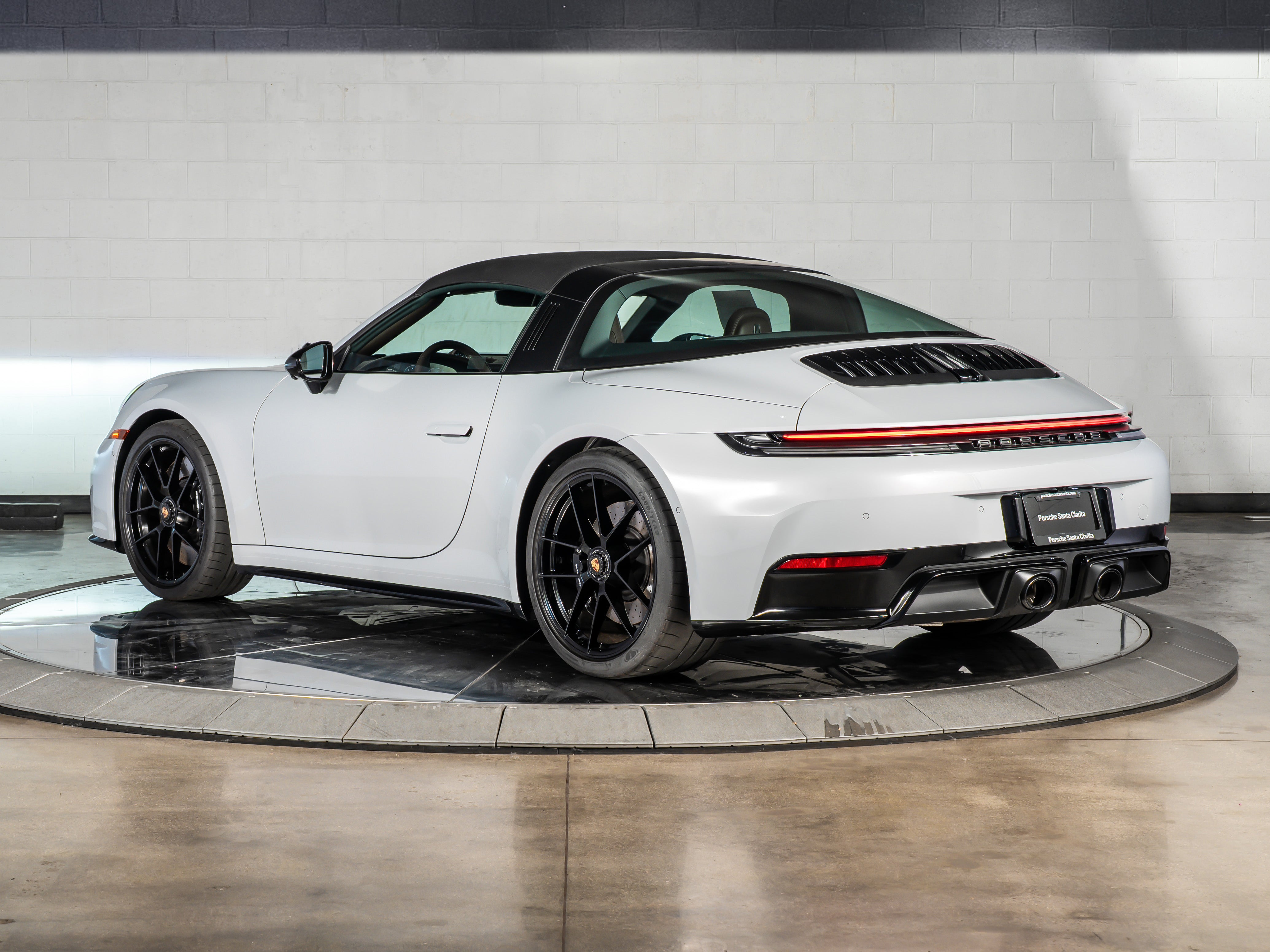 2026 Porsche 911 Targa 4 GTS