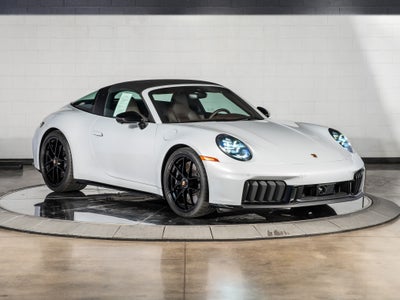 2026 Porsche 911 Targa 4 GTS