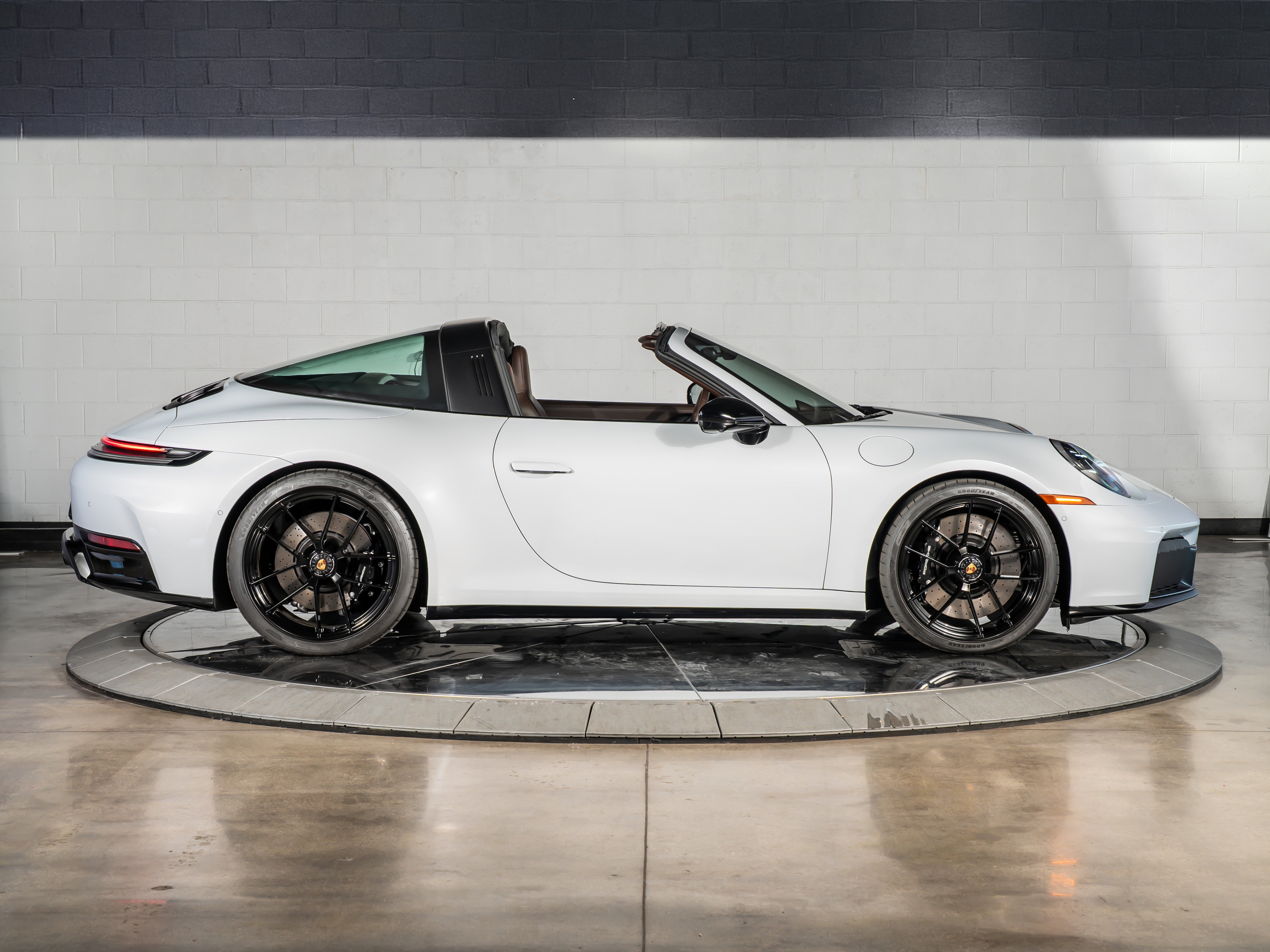 2026 Porsche 911 Targa 4 GTS