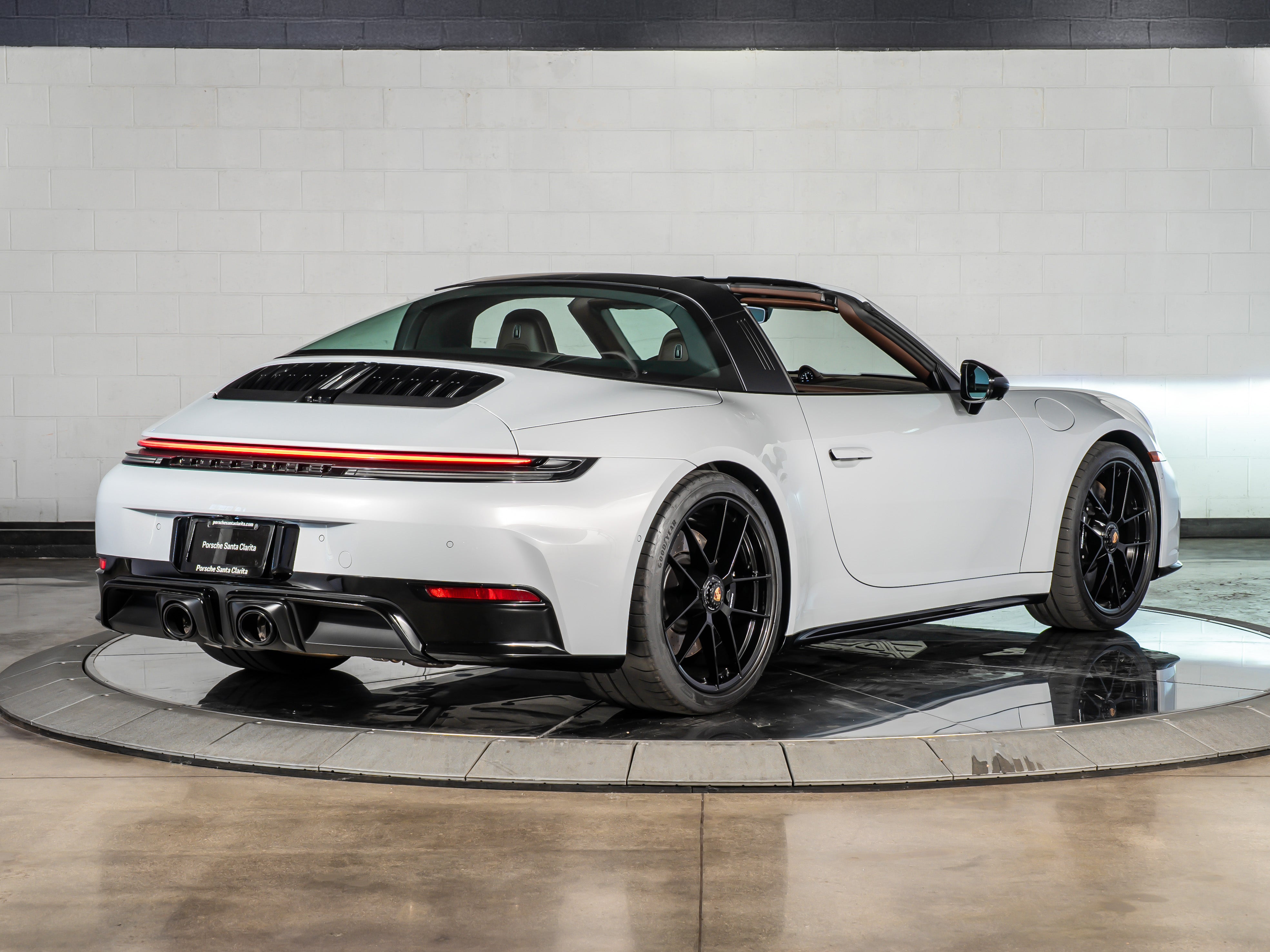 2026 Porsche 911 Targa 4 GTS