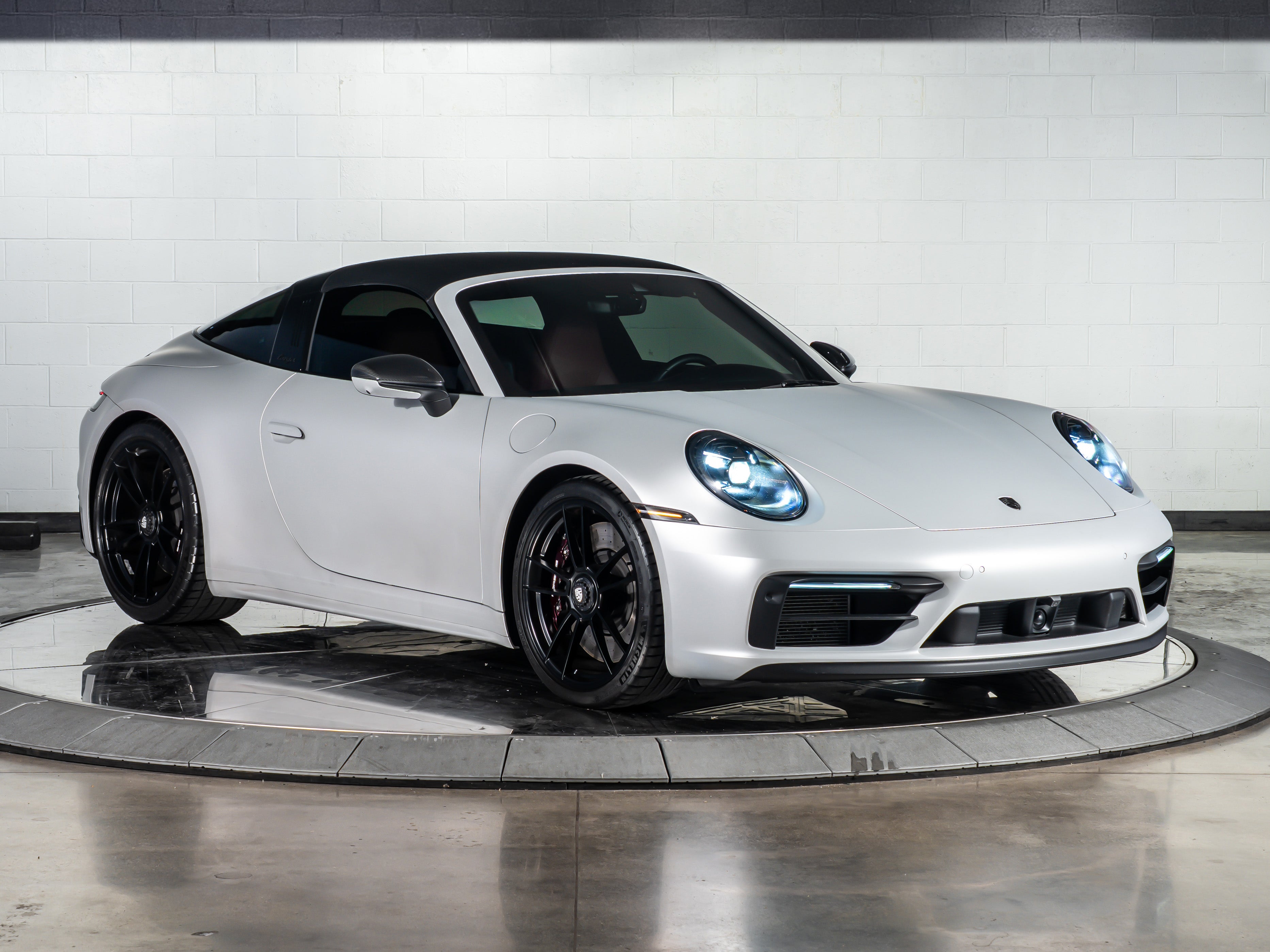2024 Porsche 911 Targa 4 GTS