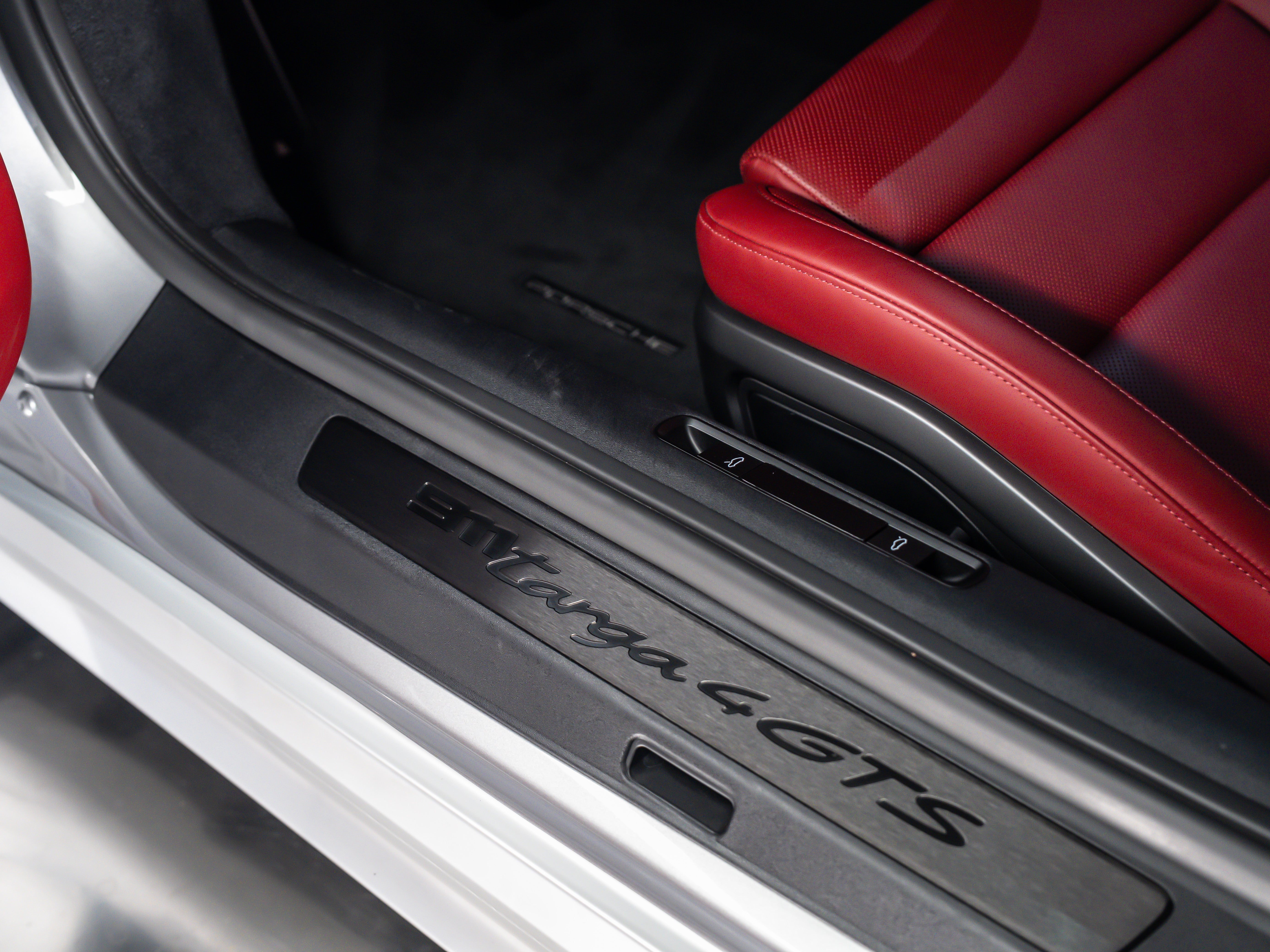 2024 Porsche 911 Targa 4 GTS