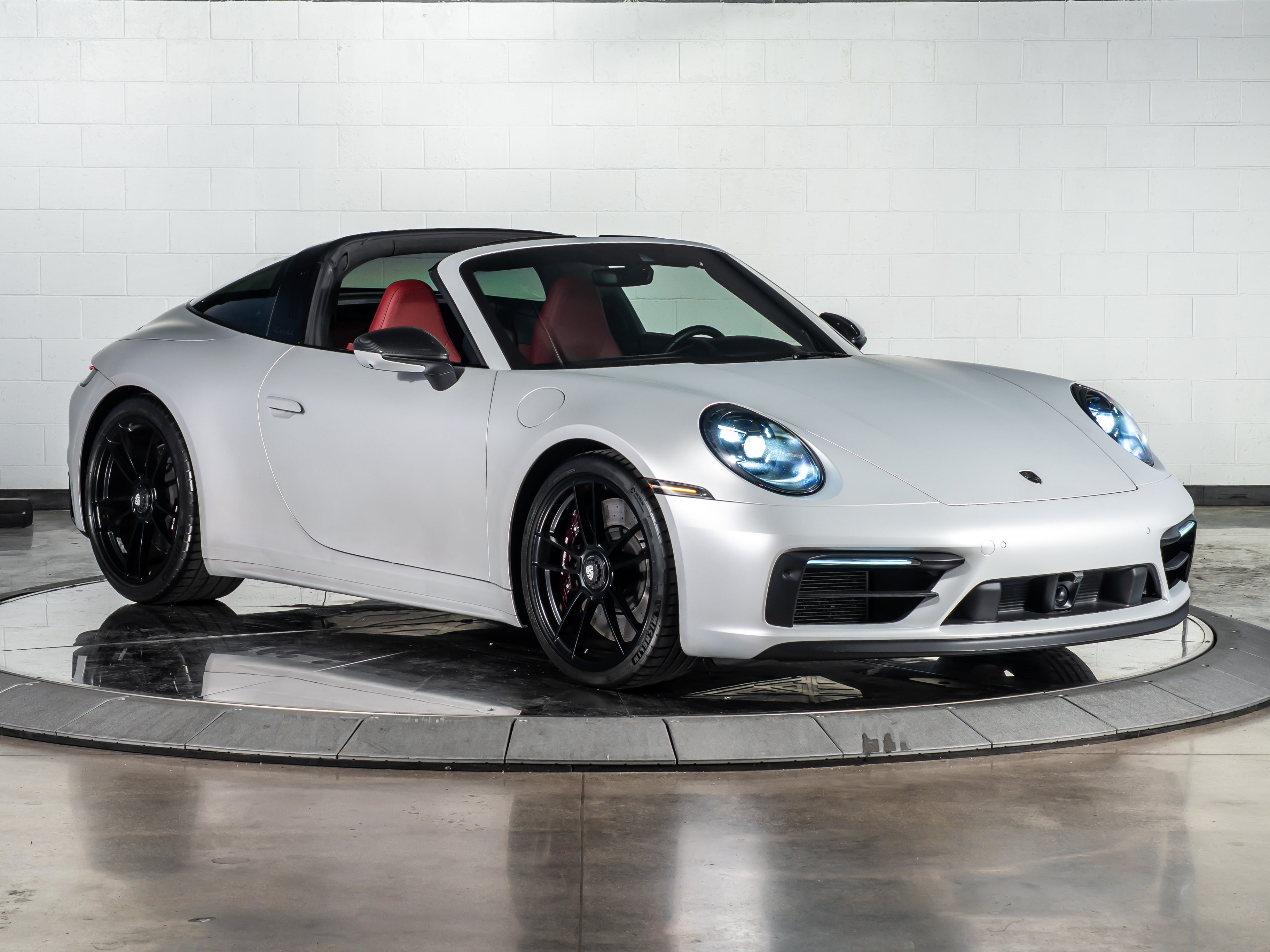 2024 Porsche 911 Targa 4 GTS