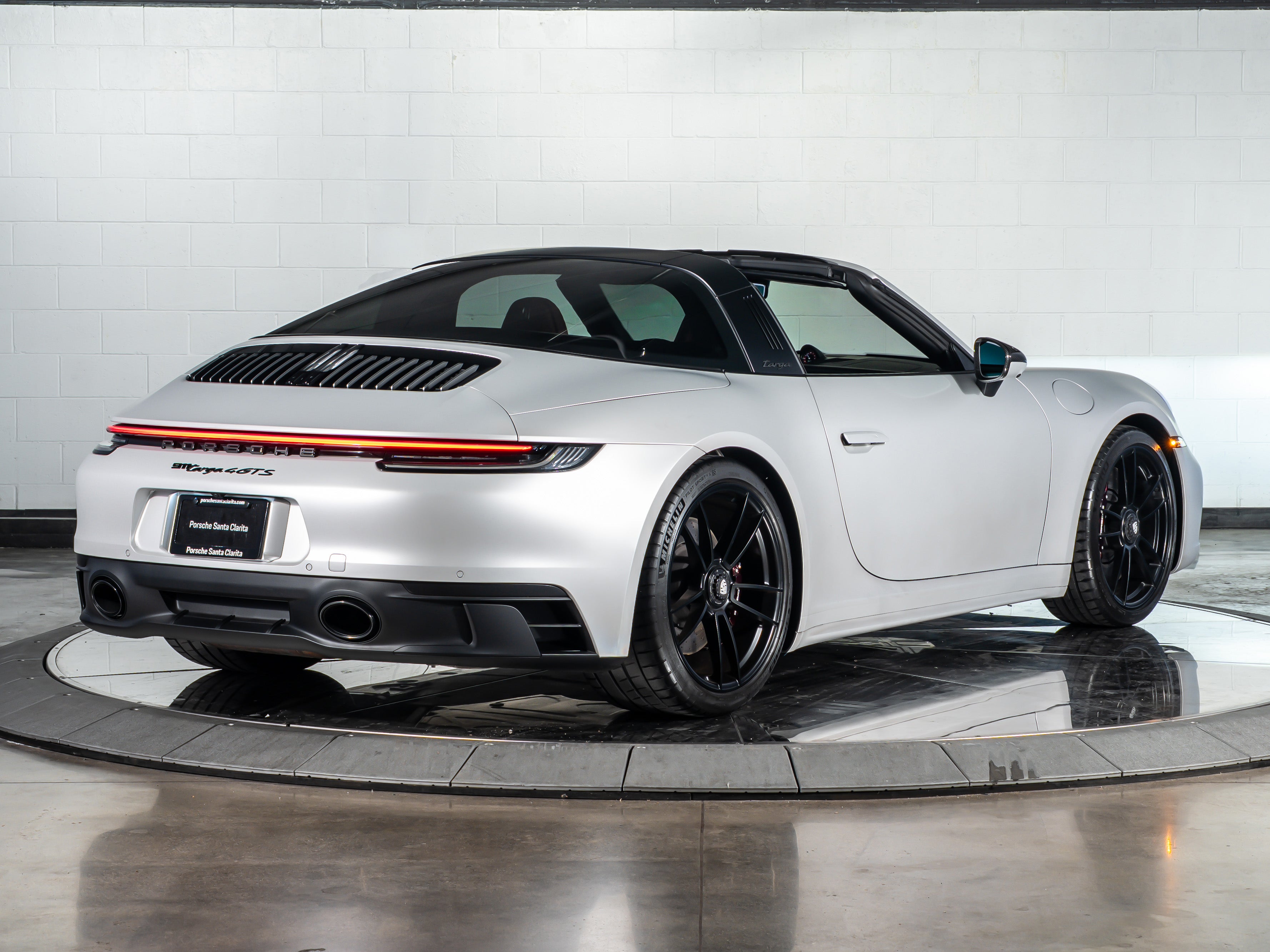 2024 Porsche 911 Targa 4 GTS