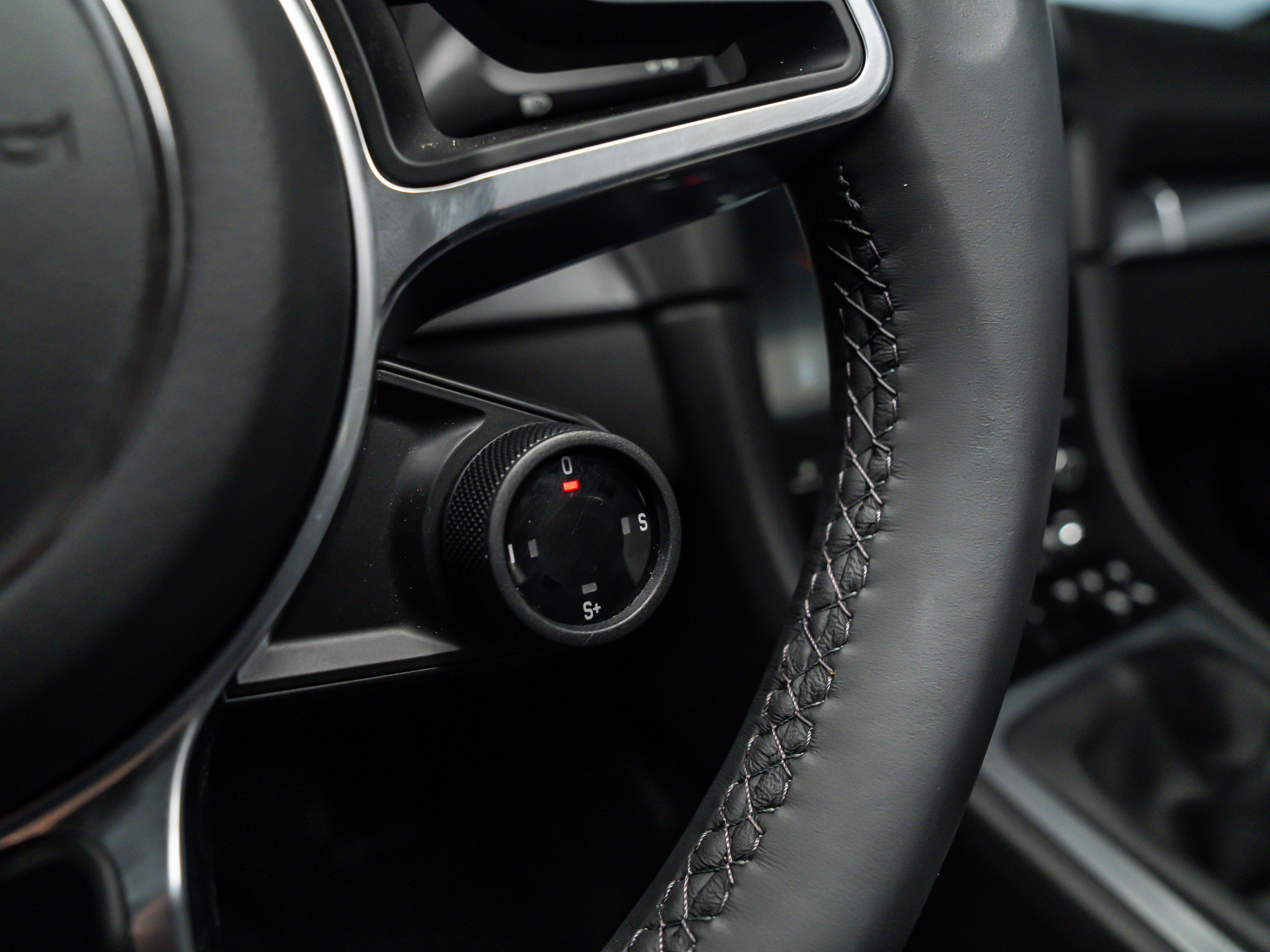 2025 Porsche 718 Boxster Roadster