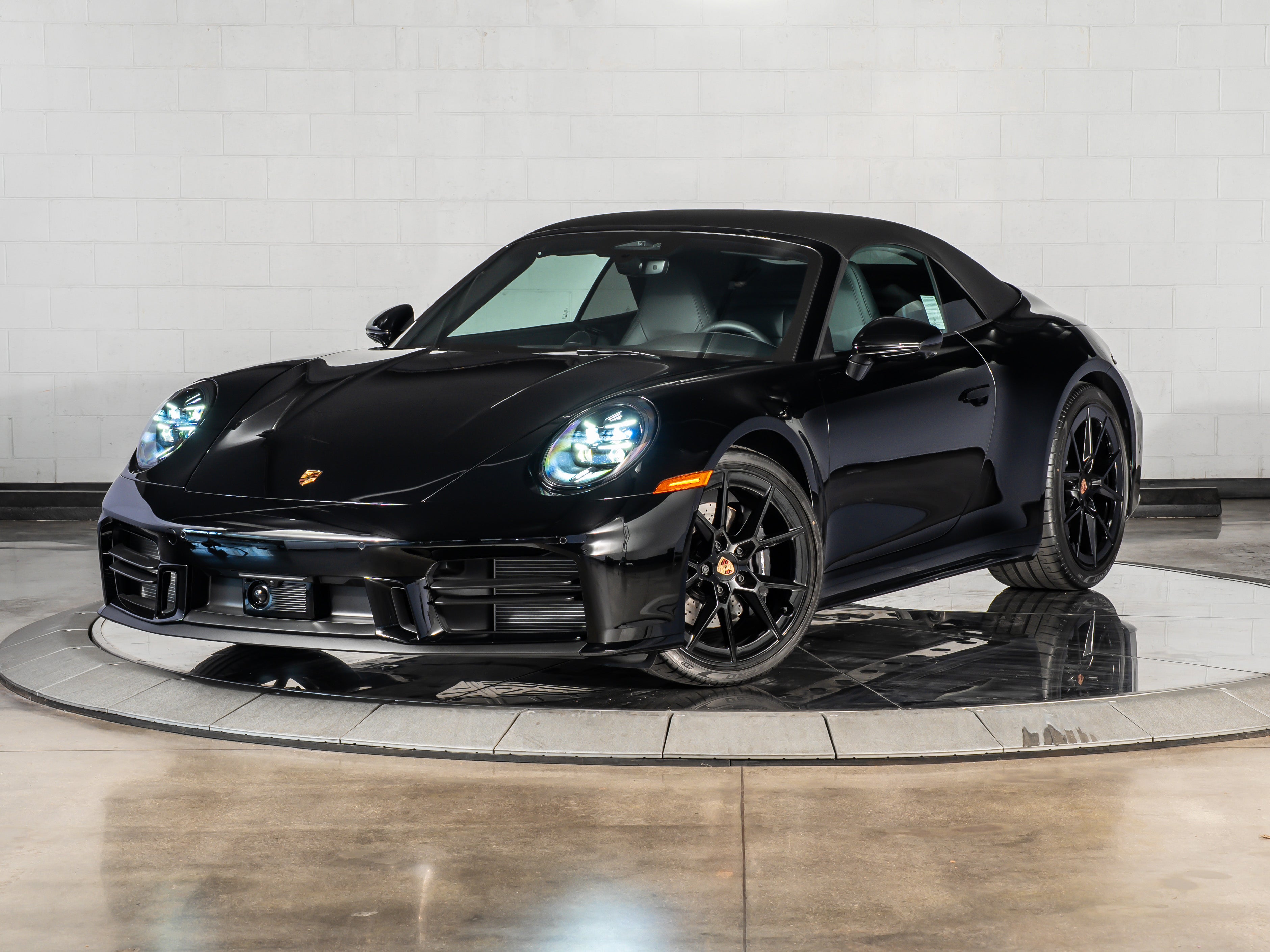 2026 Porsche 911 Carrera Cabriolet