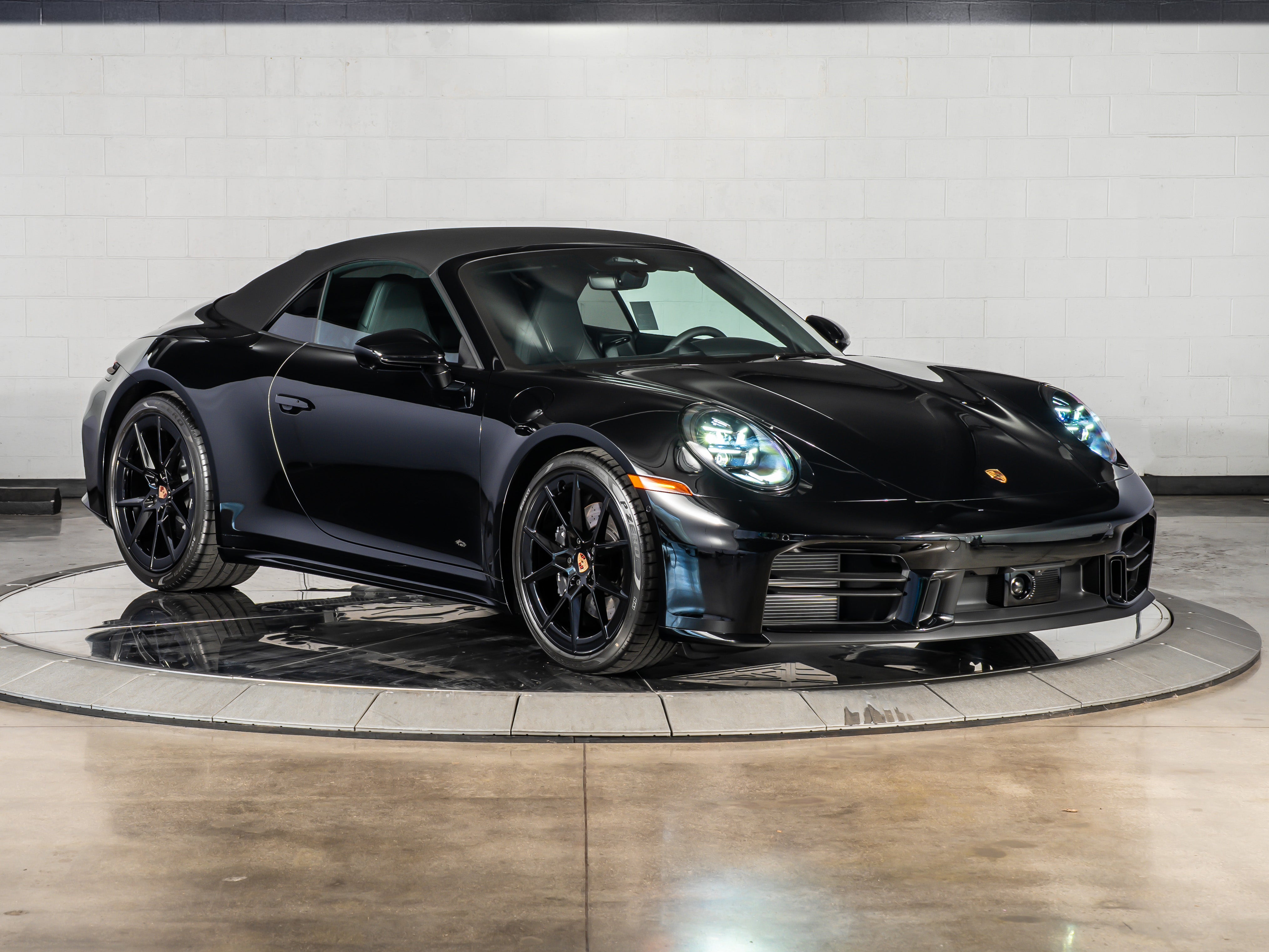 2026 Porsche 911 Carrera Cabriolet