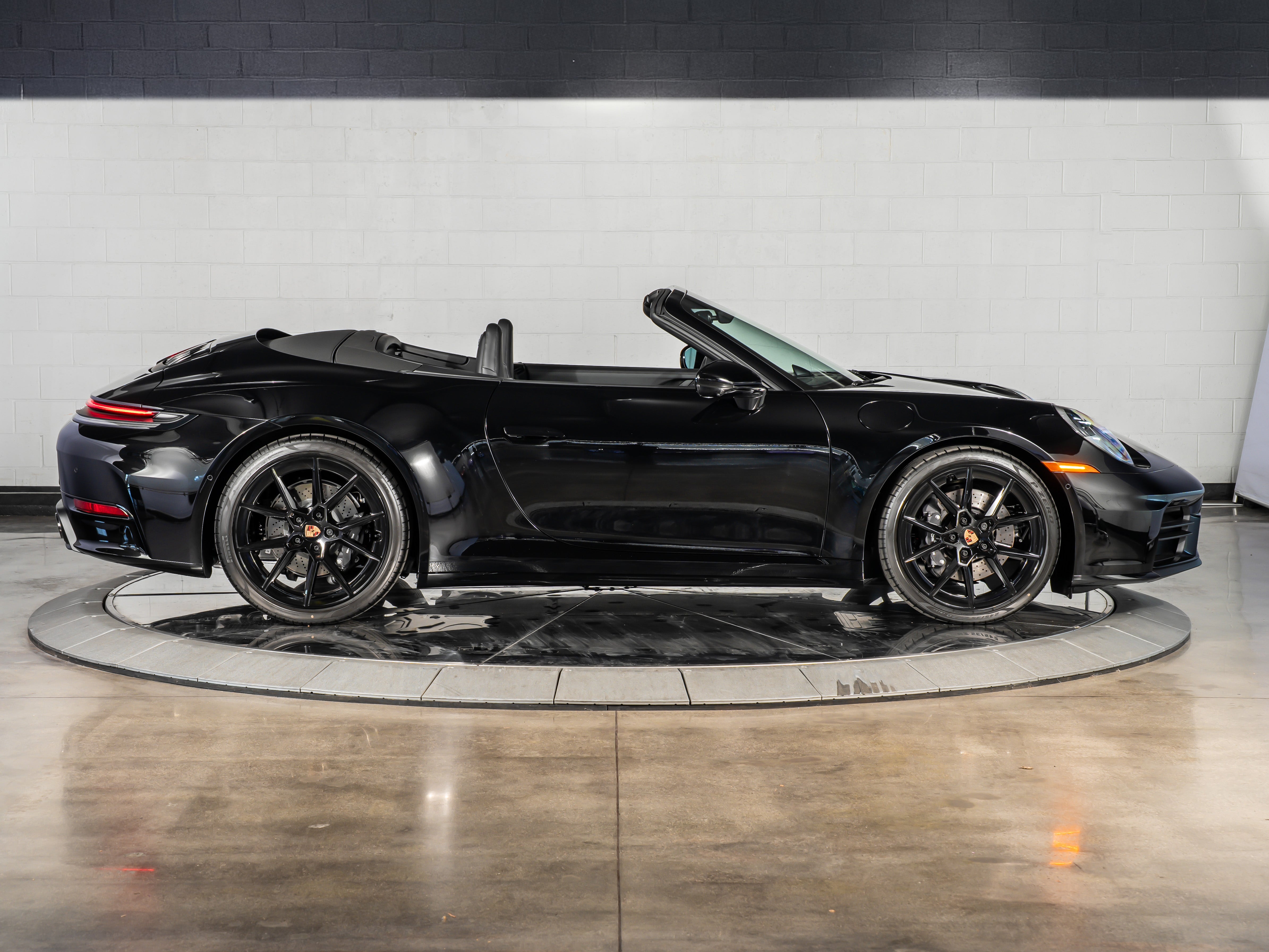 2026 Porsche 911 Carrera Cabriolet