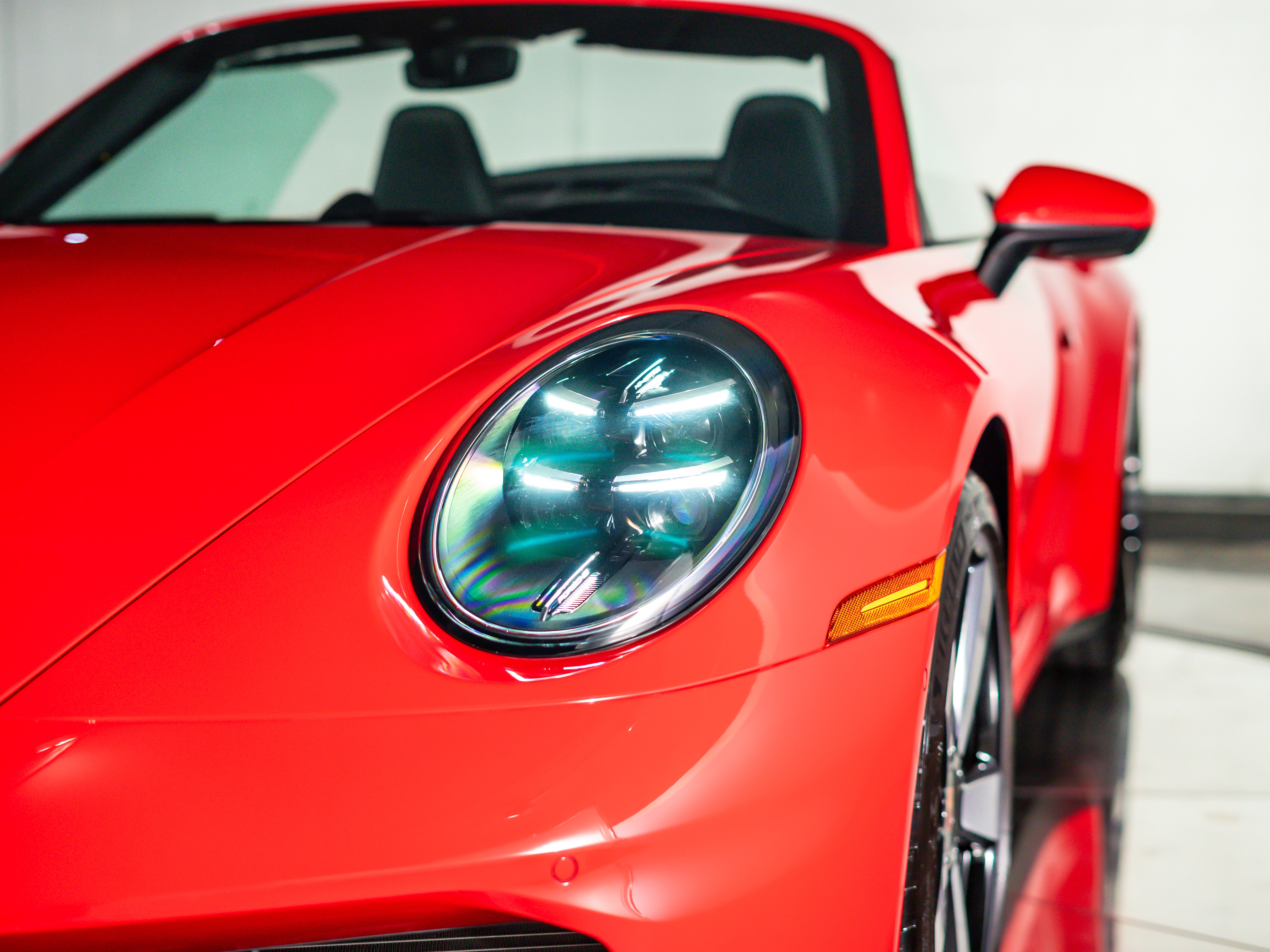 2025 Porsche 911 Carrera Cabriolet