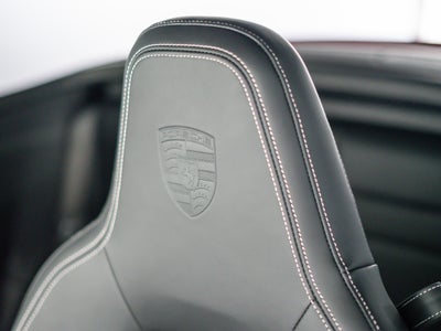 2025 Porsche 911 Carrera Cabriolet