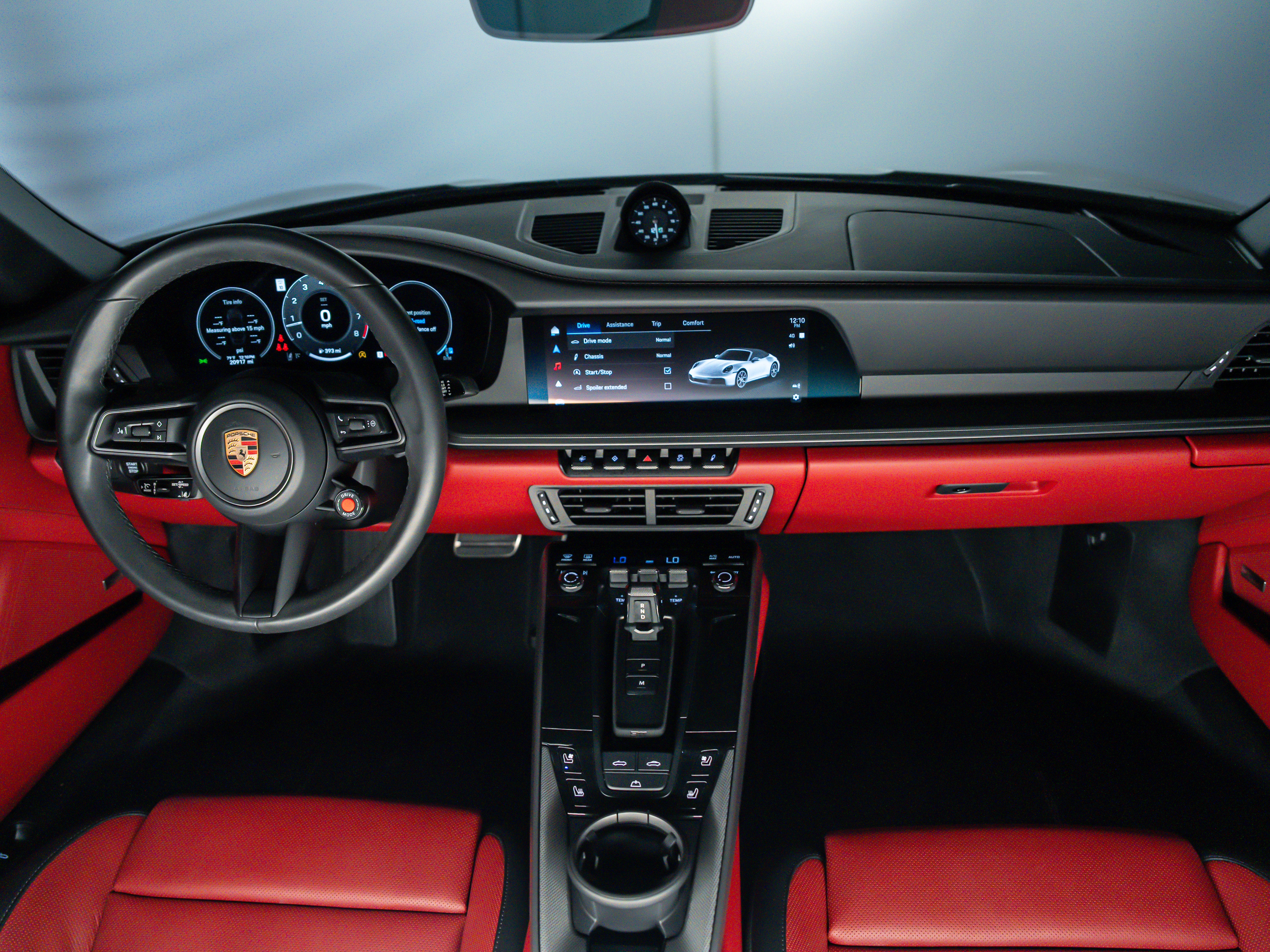 2025 Porsche 911 Carrera Cabriolet