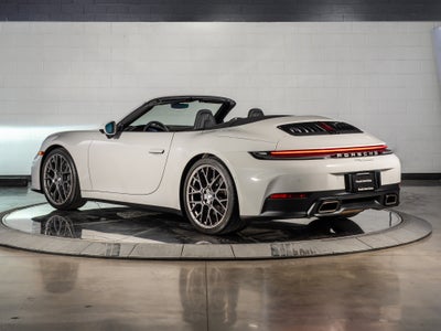 2025 Porsche 911 Carrera Cabriolet