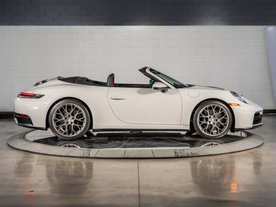 2025 Porsche 911 Carrera Cabriolet