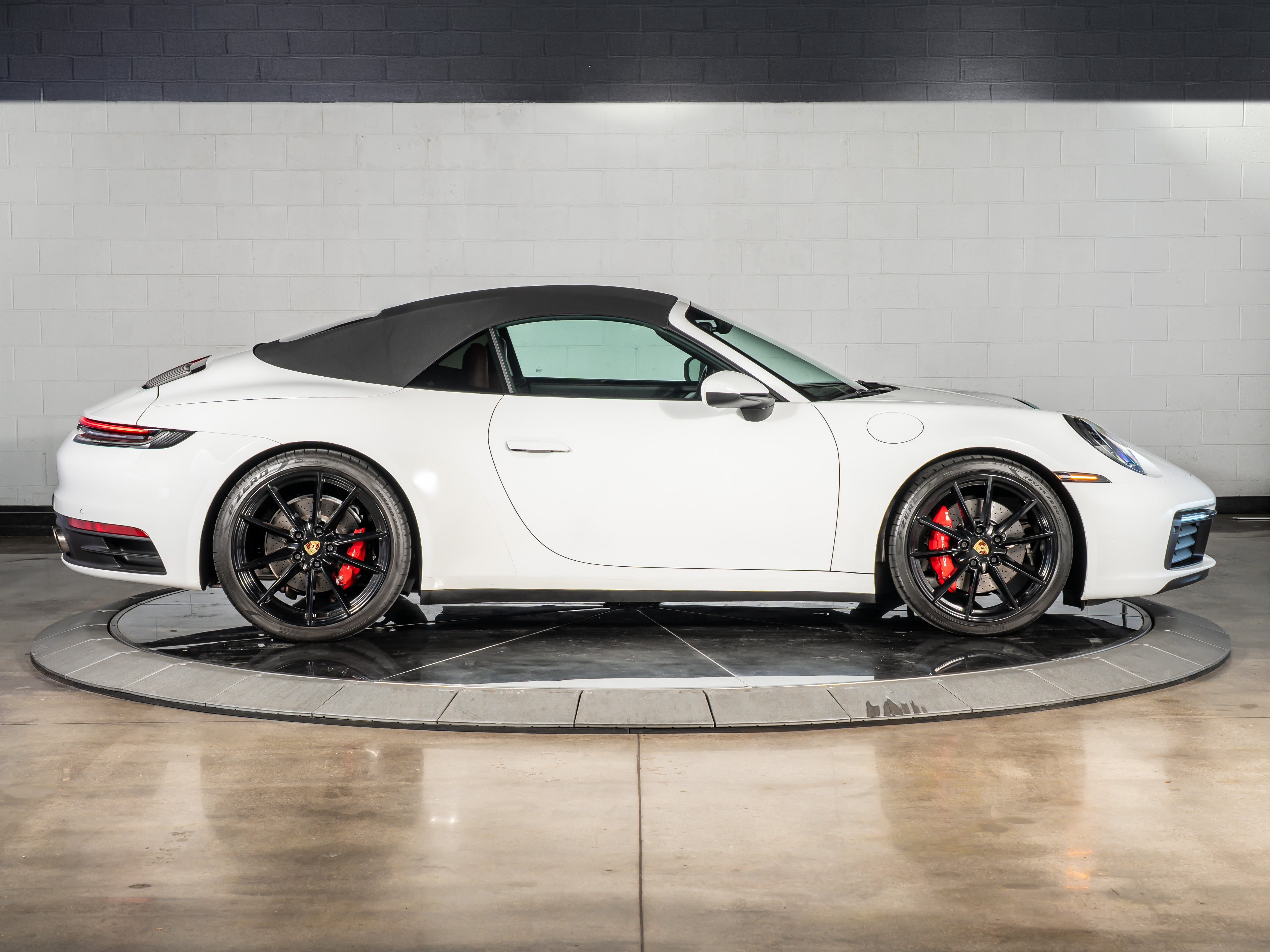 2020 Porsche 911 Carrera S Cabriolet