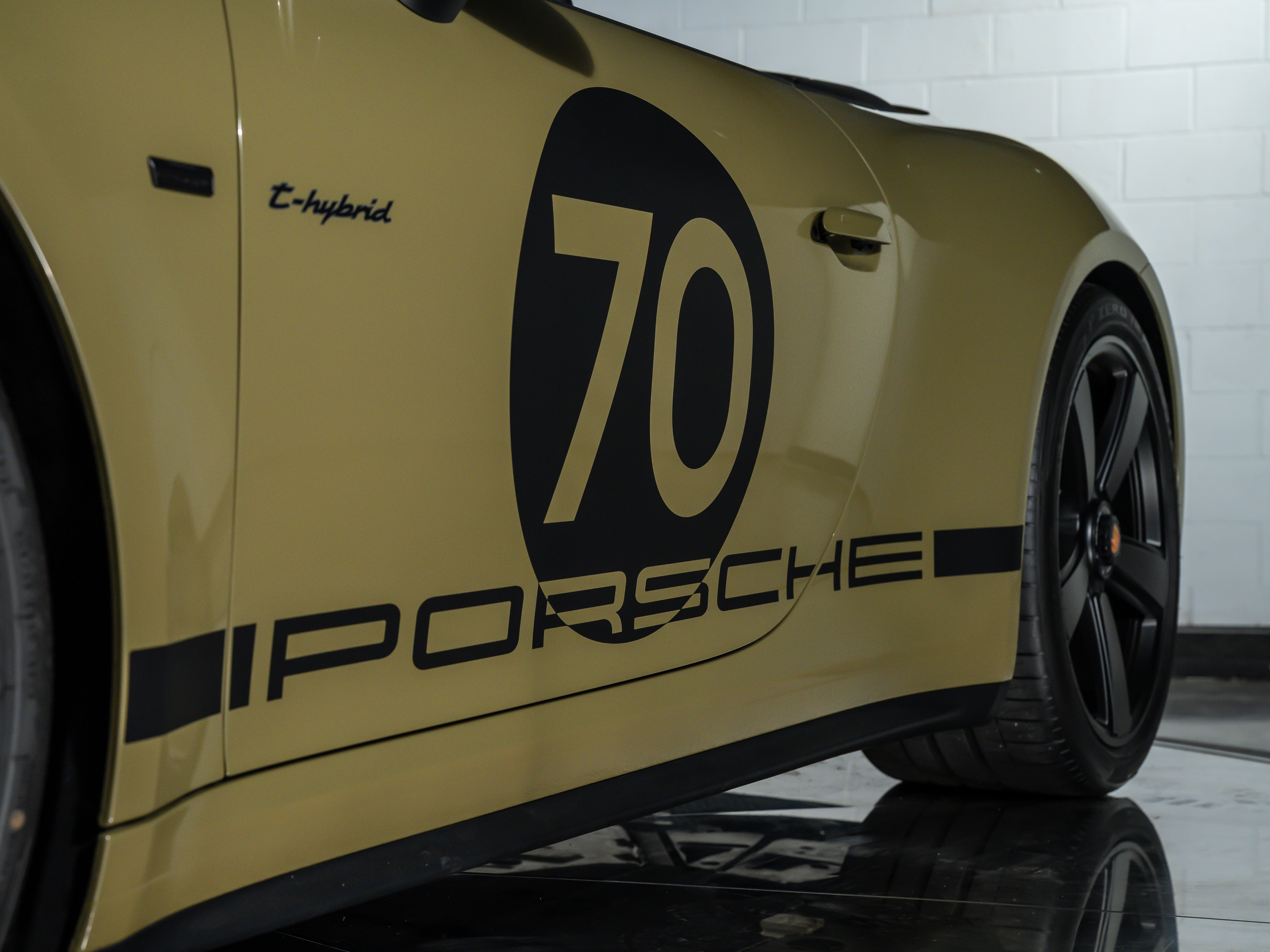 2026 Porsche 911 Spirit 70 Cabriolet