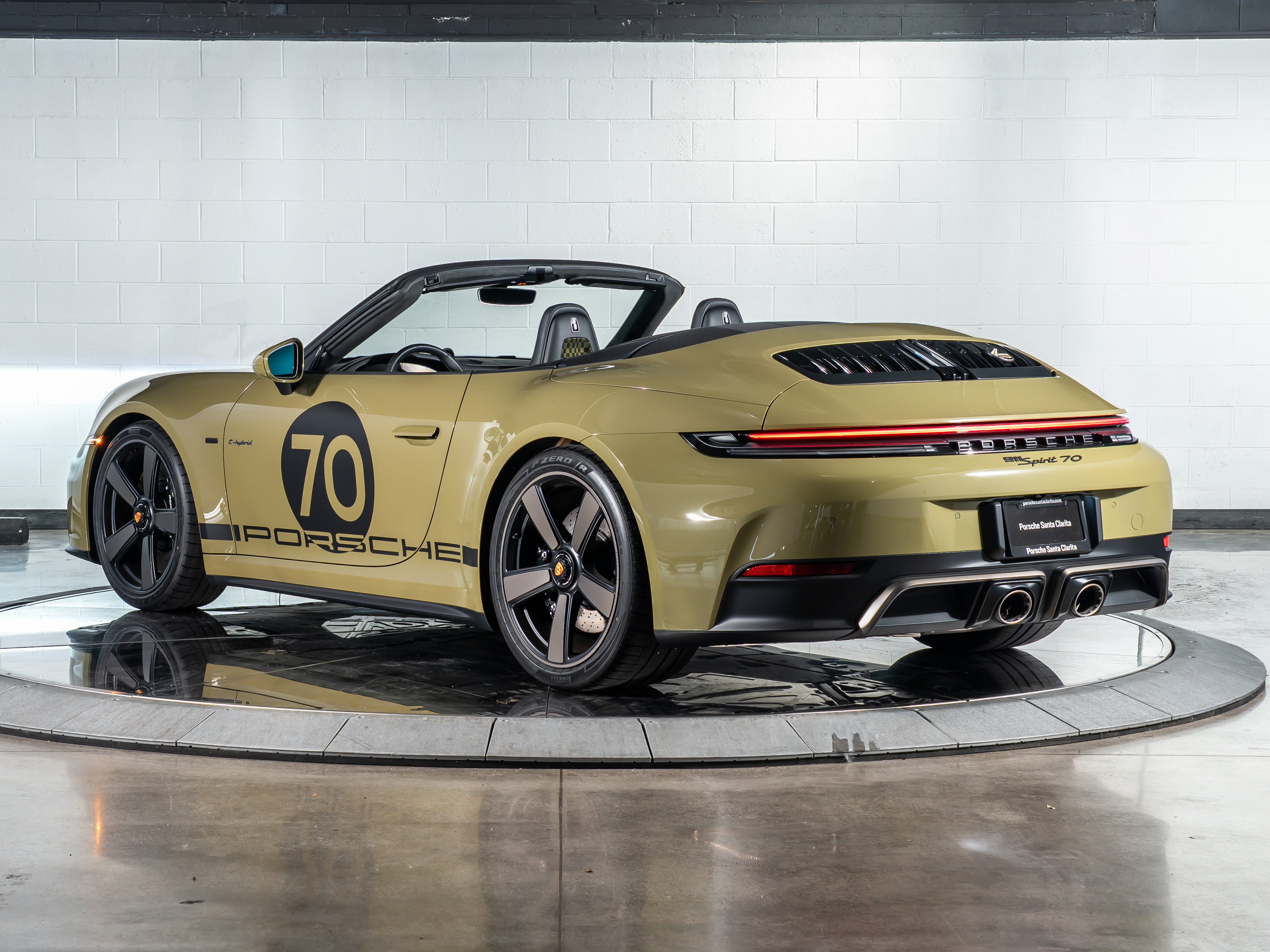 2026 Porsche 911 Spirit 70 Cabriolet