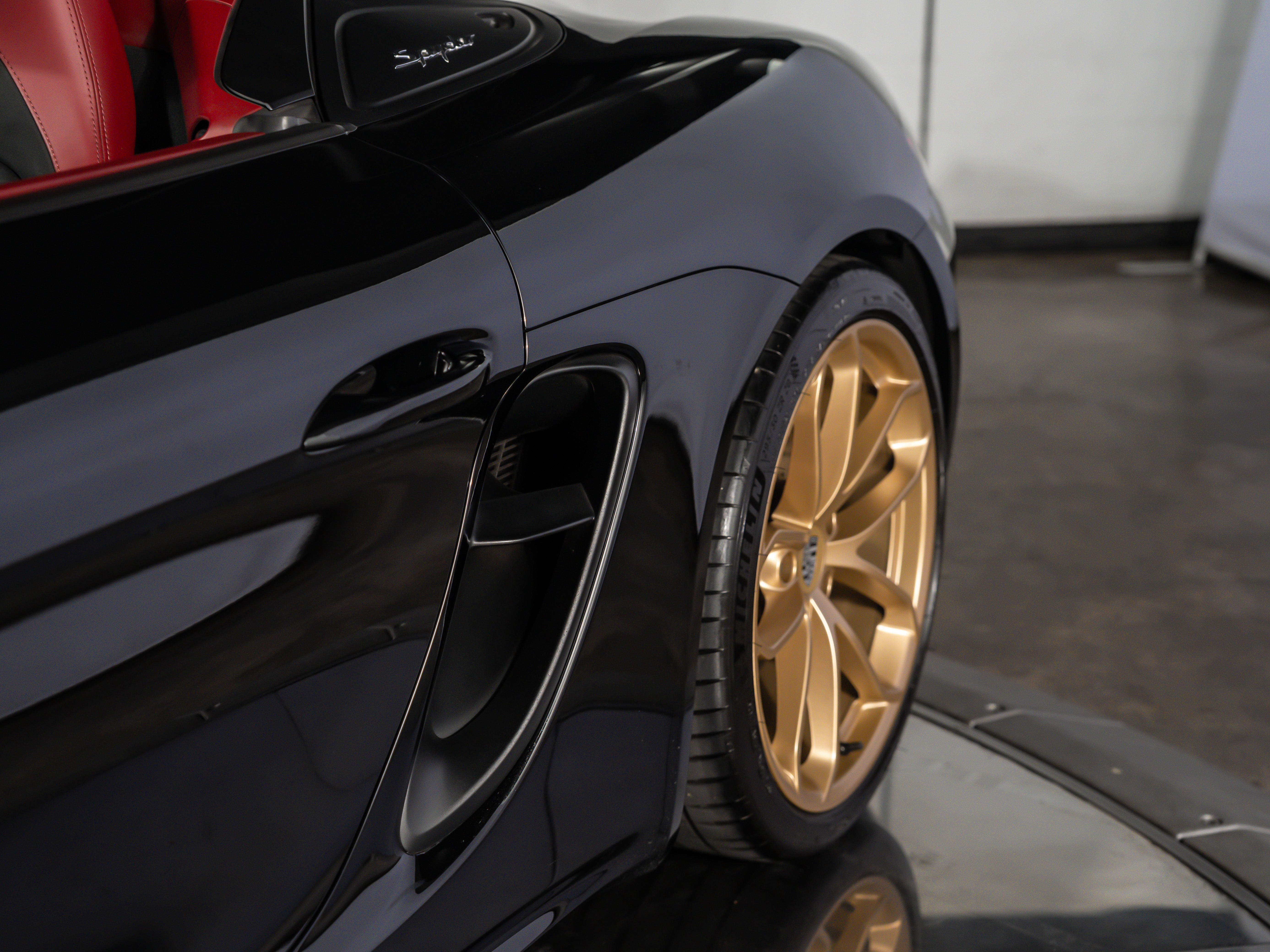 2022 Porsche 718 Spyder Spyder