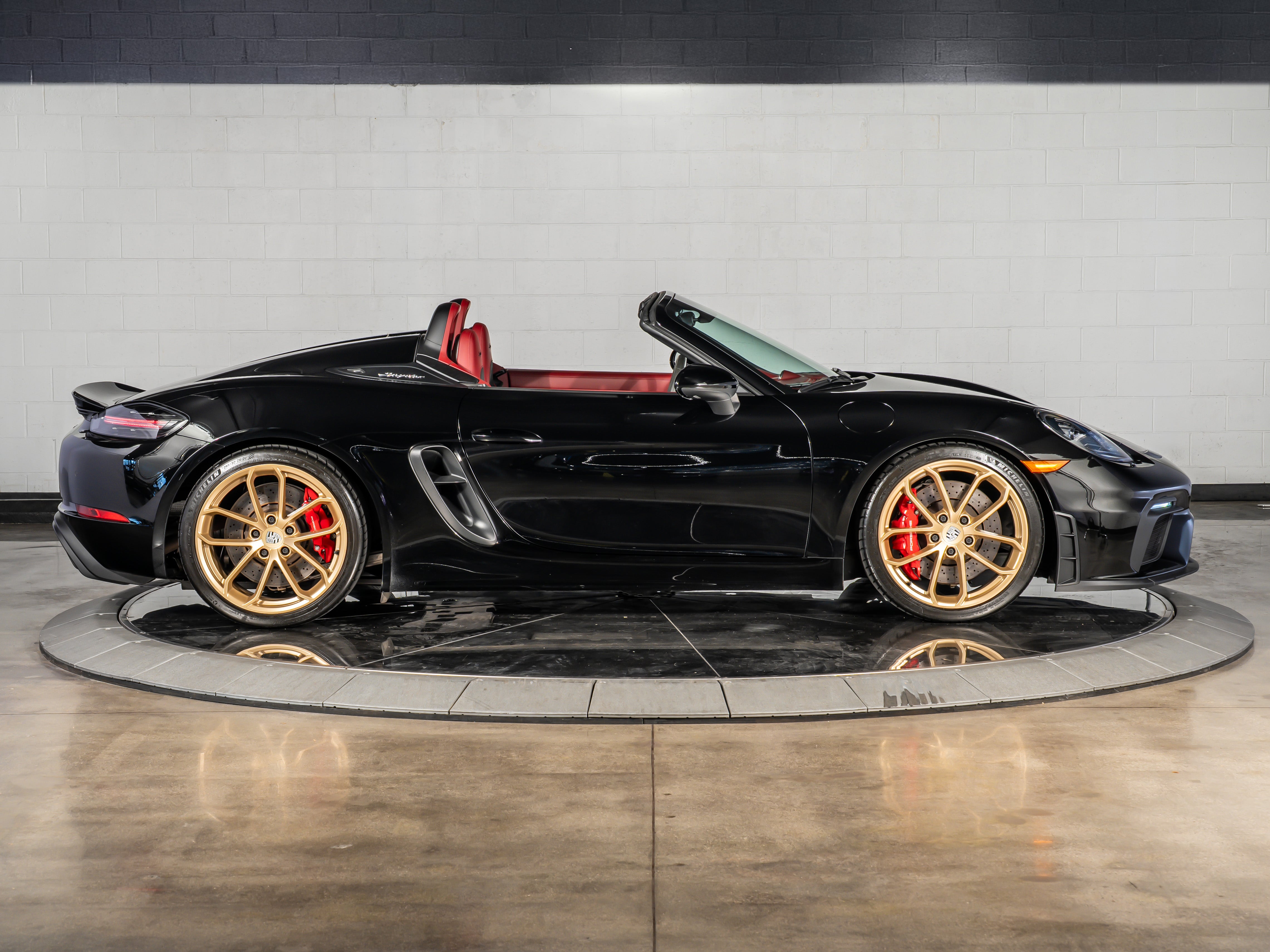 2022 Porsche 718 Spyder Spyder