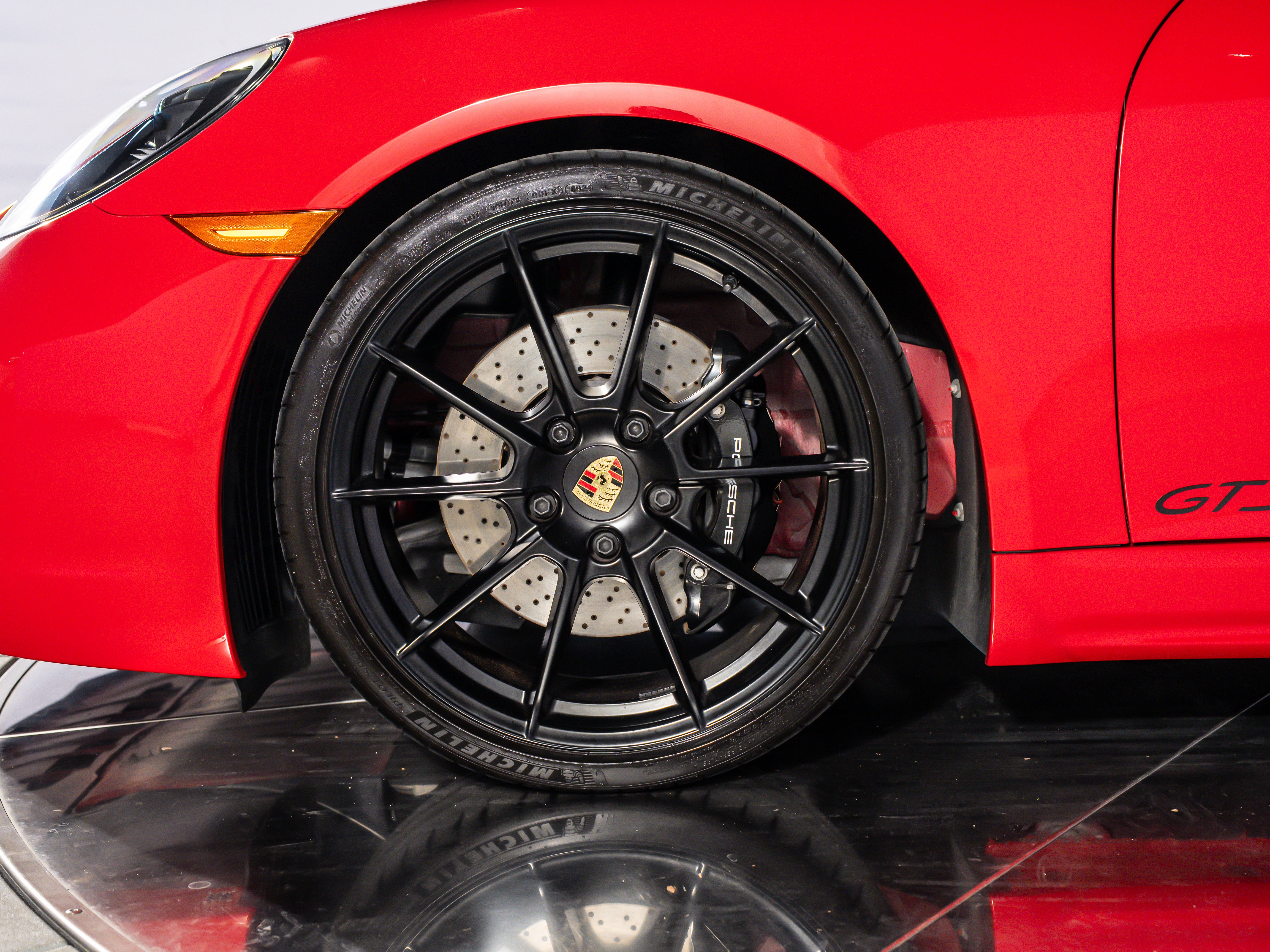 2024 Porsche 718 Boxster GTS 4.0