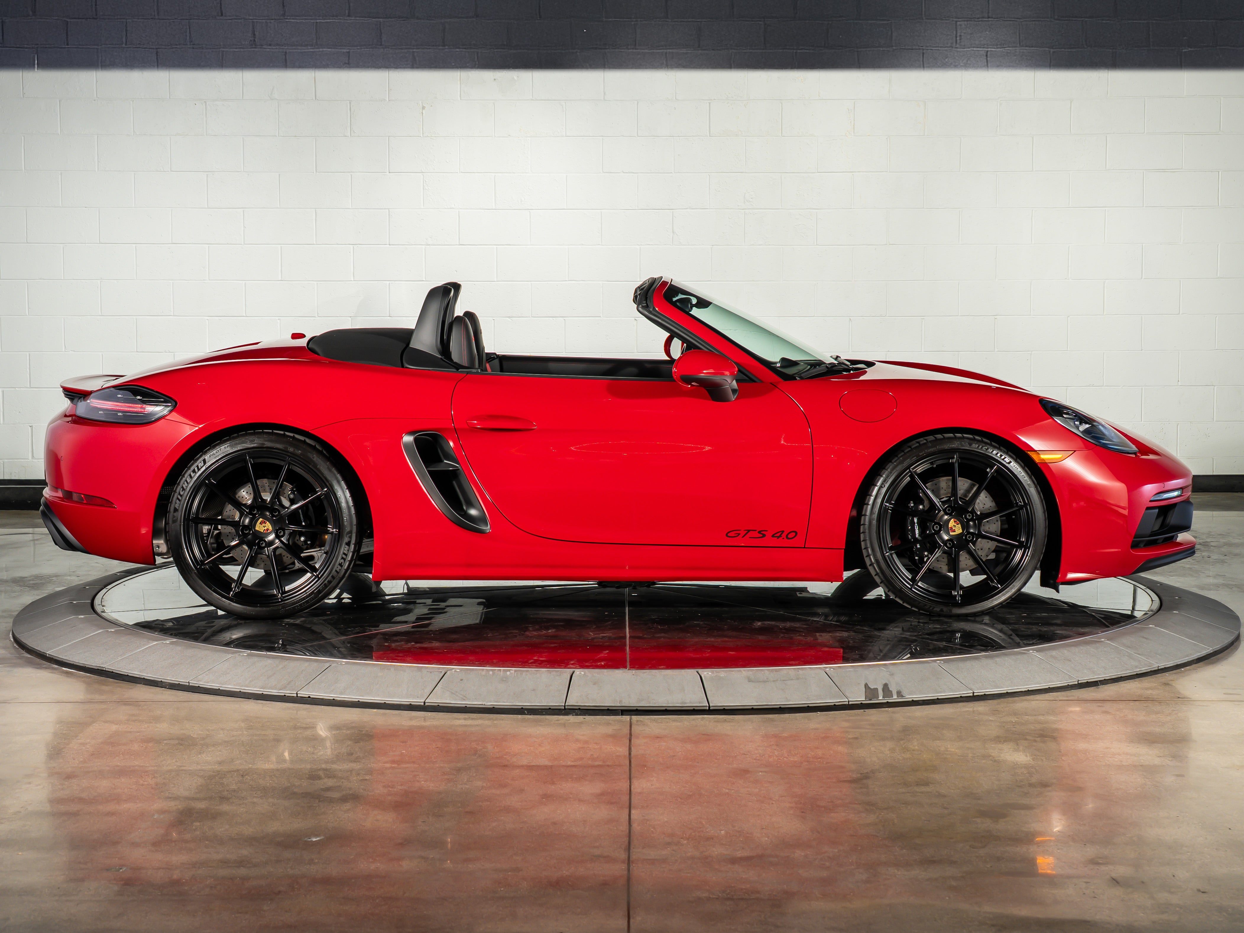 2024 Porsche 718 Boxster GTS 4.0