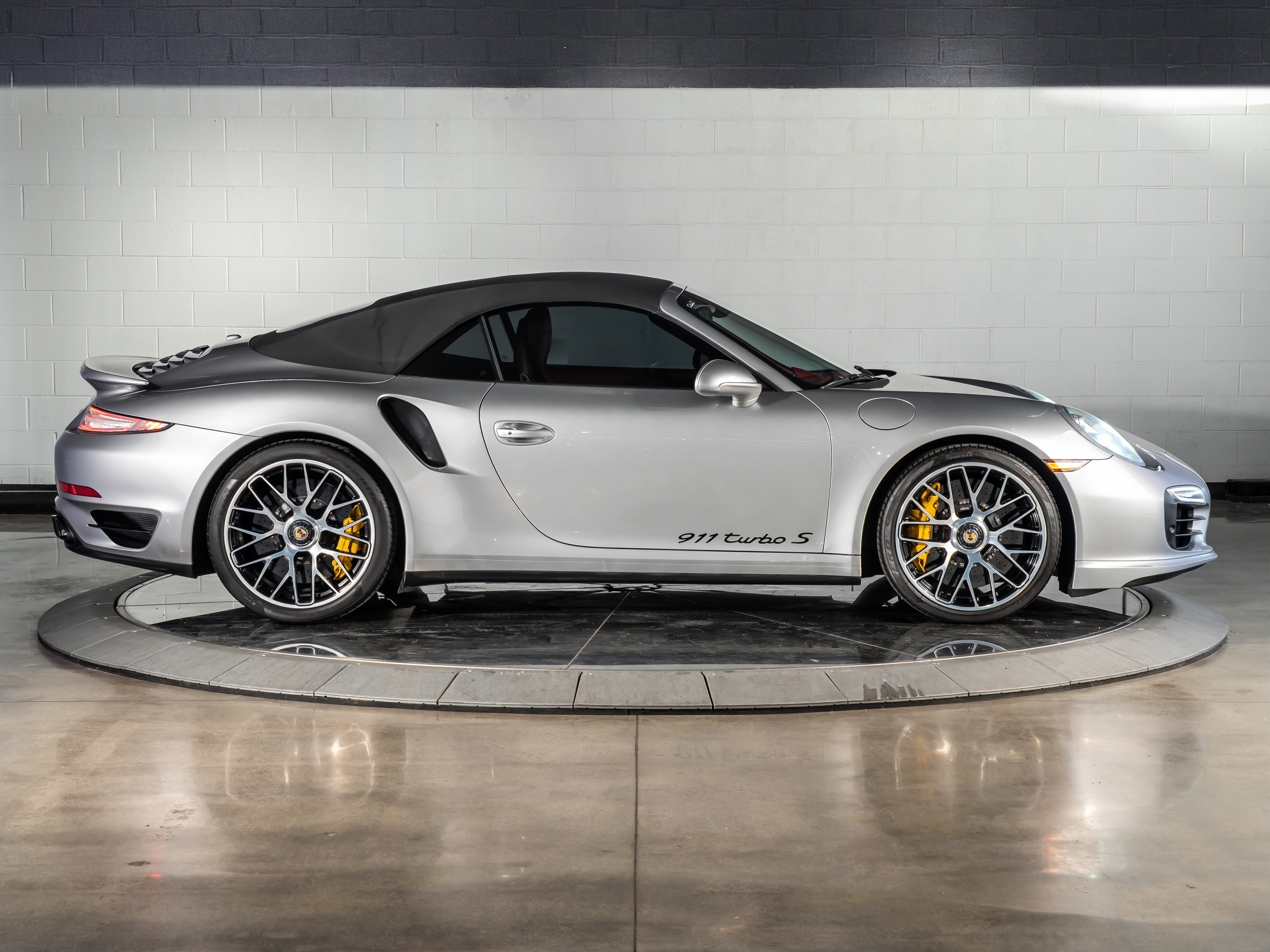 2014 Porsche 911 Turbo S