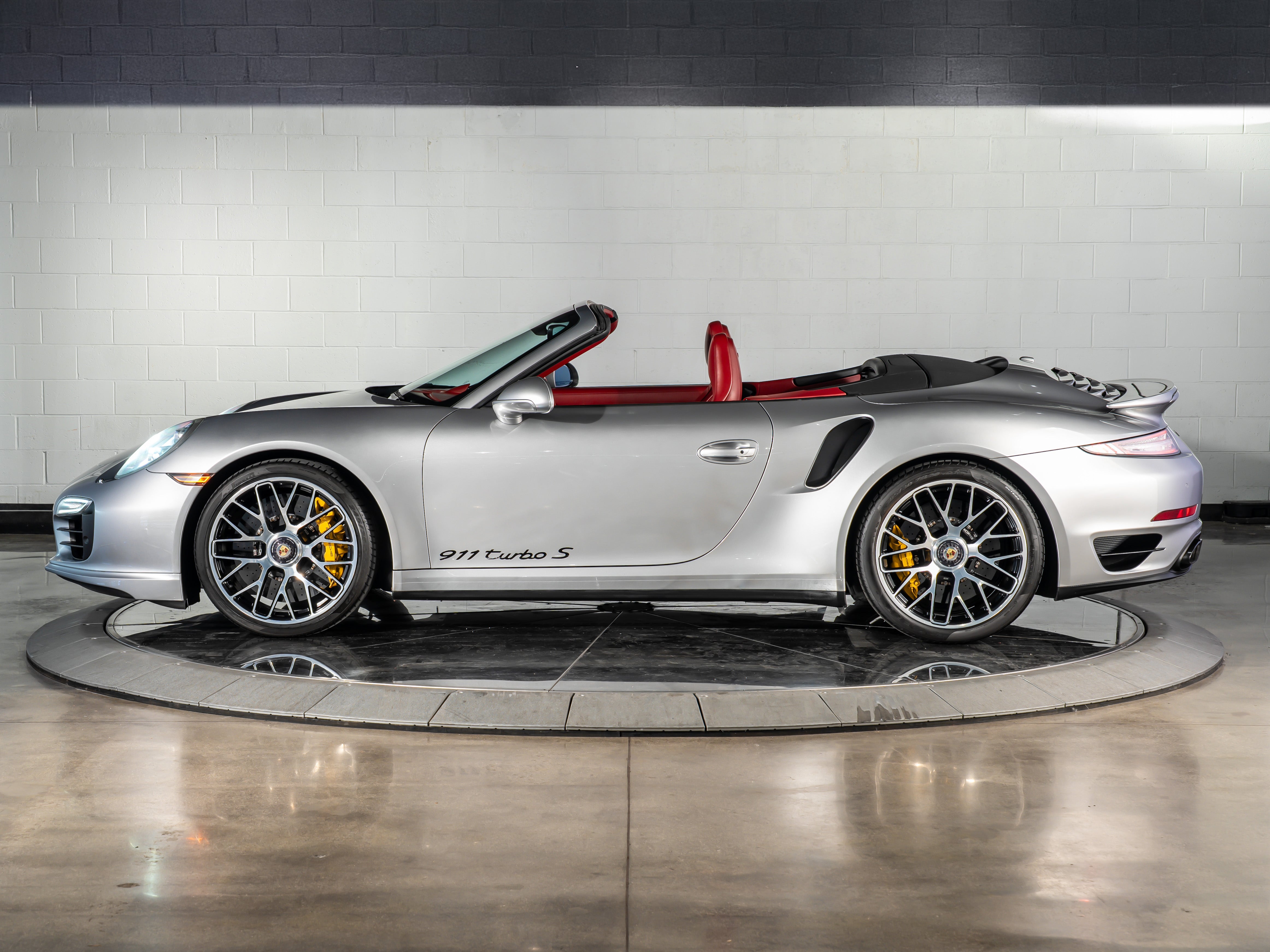 2014 Porsche 911 Turbo S