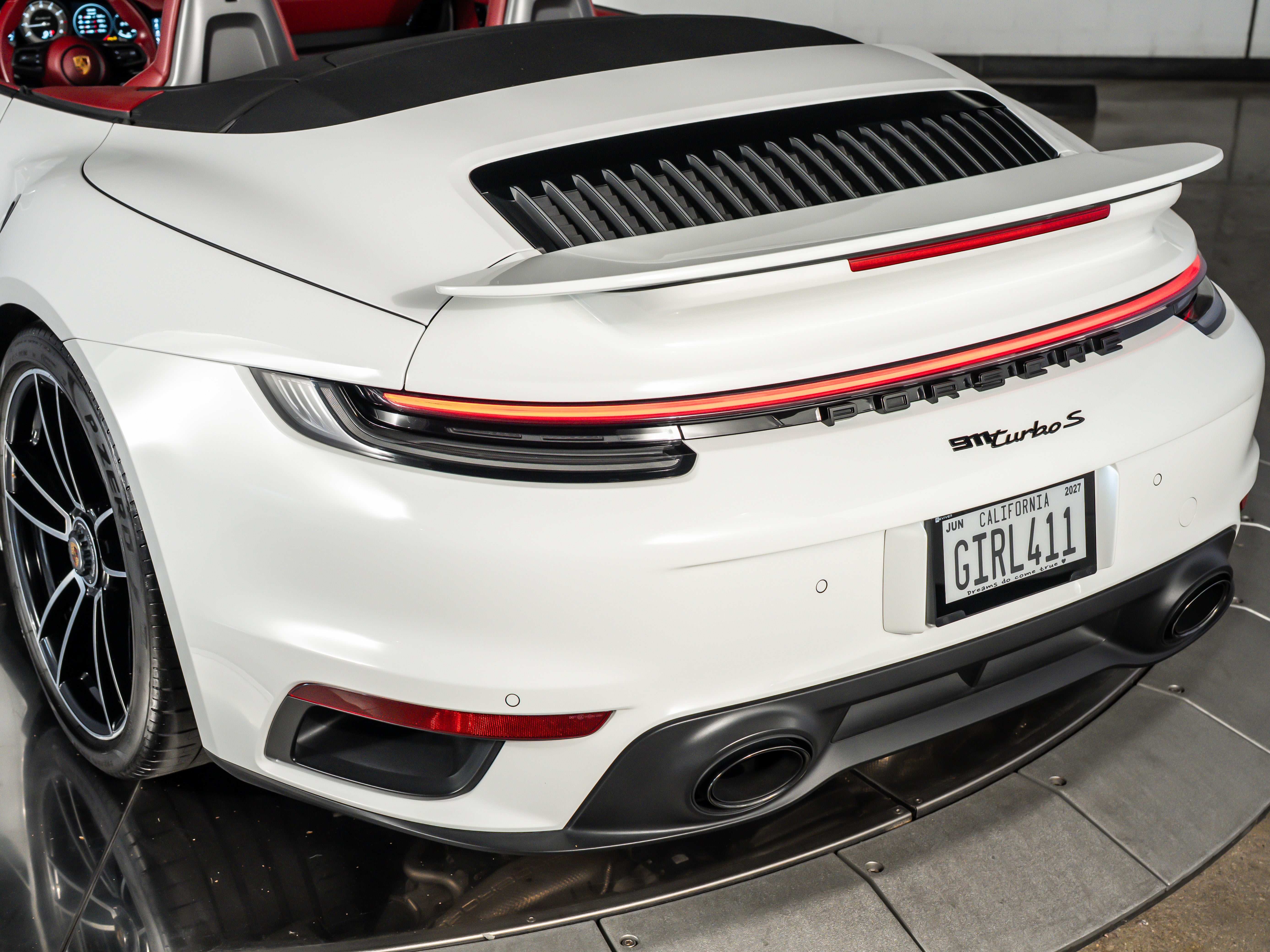2021 Porsche 911 Turbo S Cabriolet