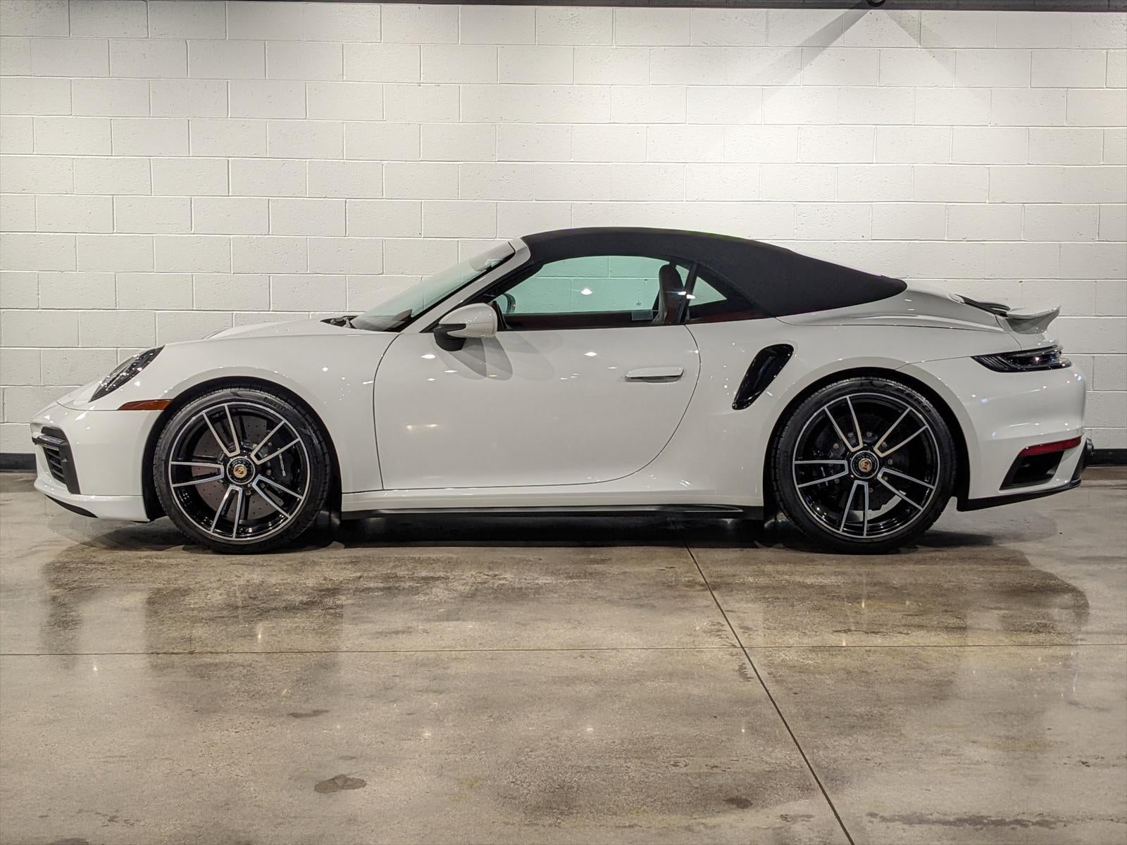2021 Porsche 911 Turbo S Cabriolet