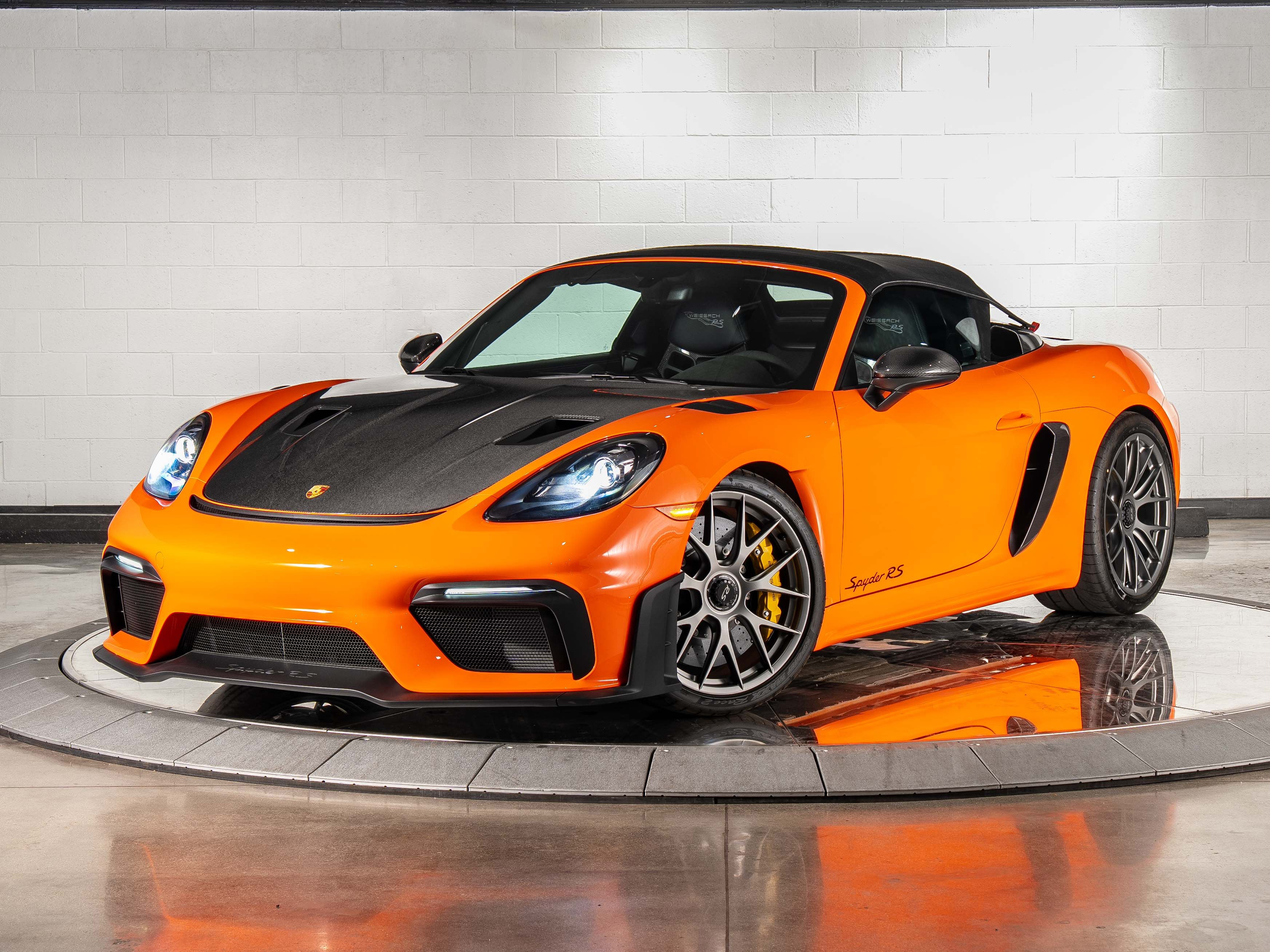 2025 Porsche 718 Spyder RS's photo
