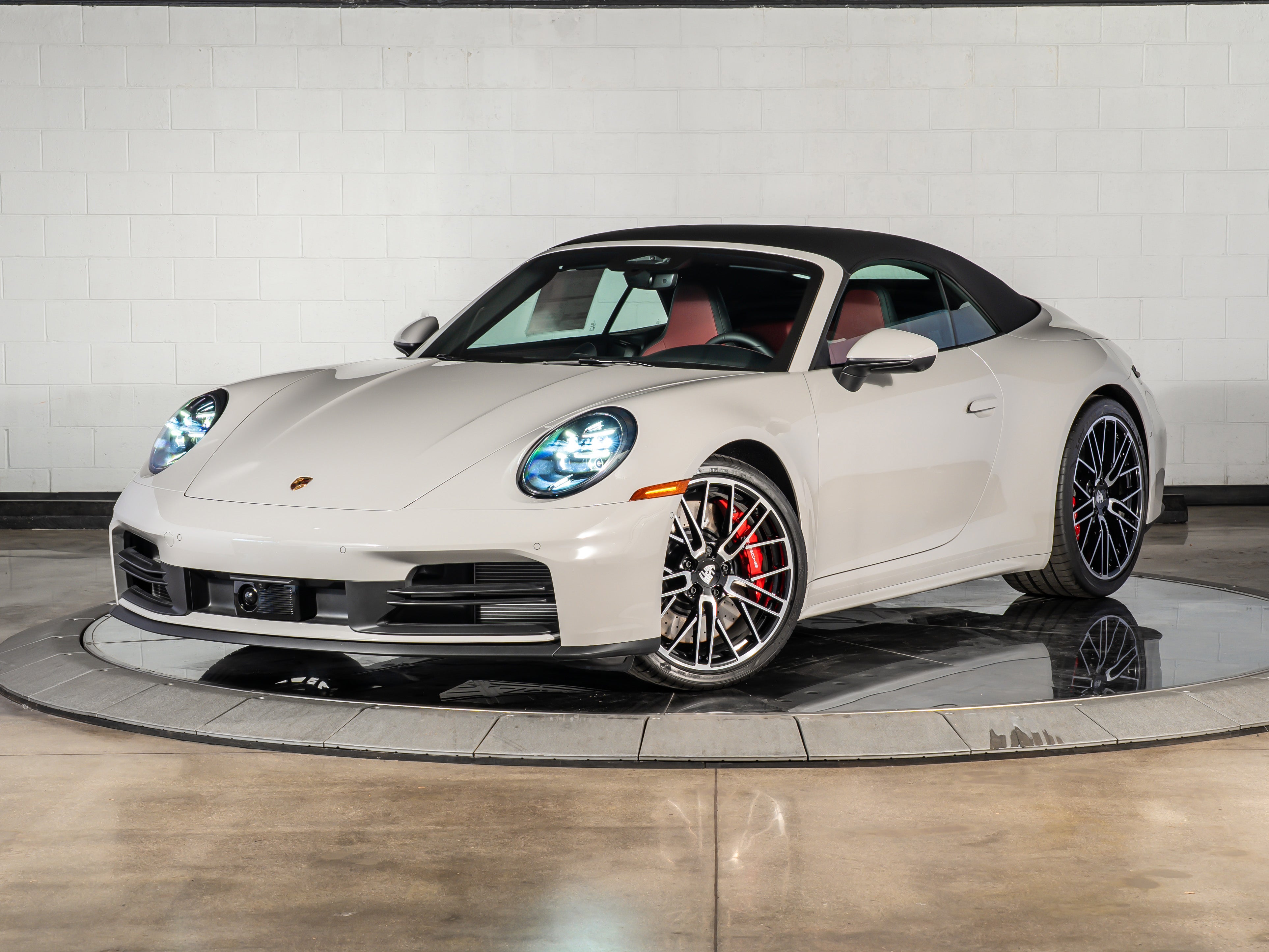 2026 Porsche 911 Carrera S Cabriolet