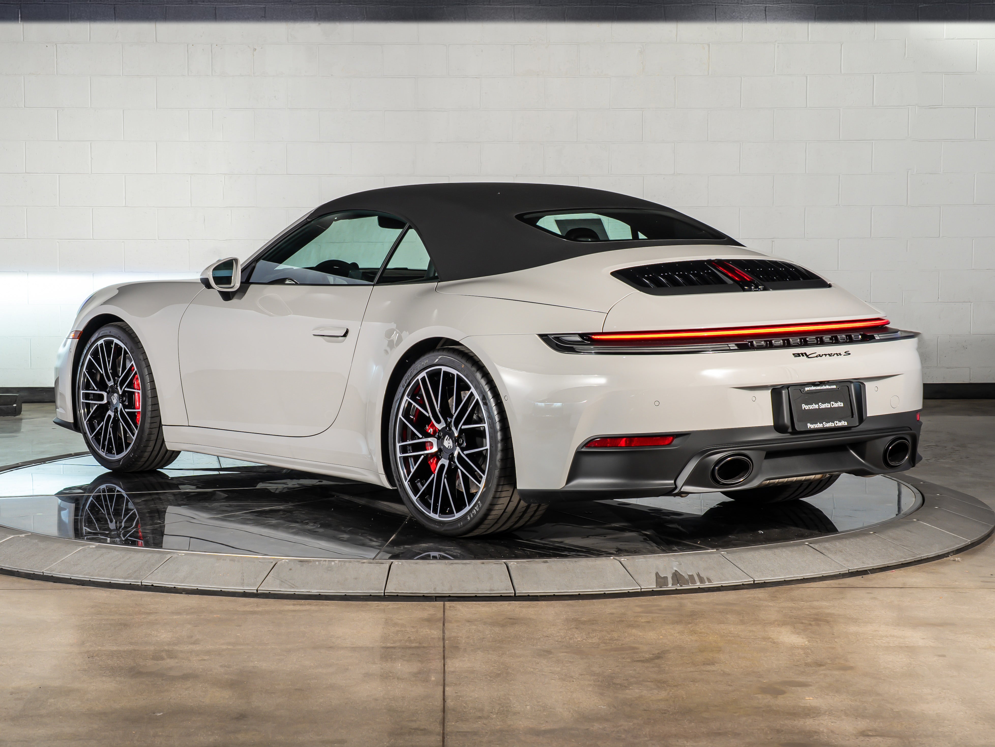 2026 Porsche 911 Carrera S Cabriolet