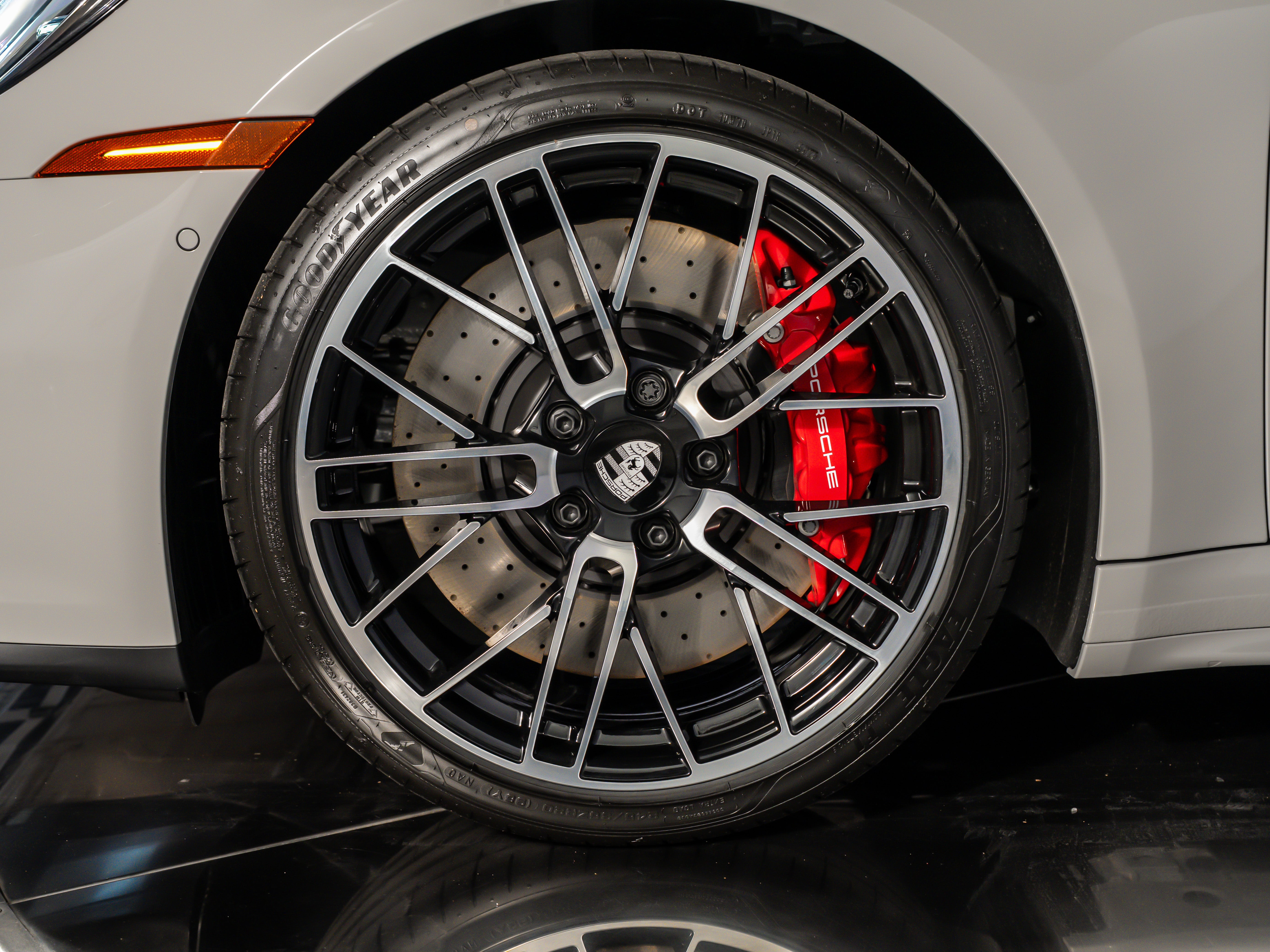 2026 Porsche 911 Carrera S Cabriolet