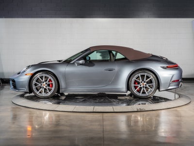 2026 Porsche 911 Carrera 4S Cabriolet
