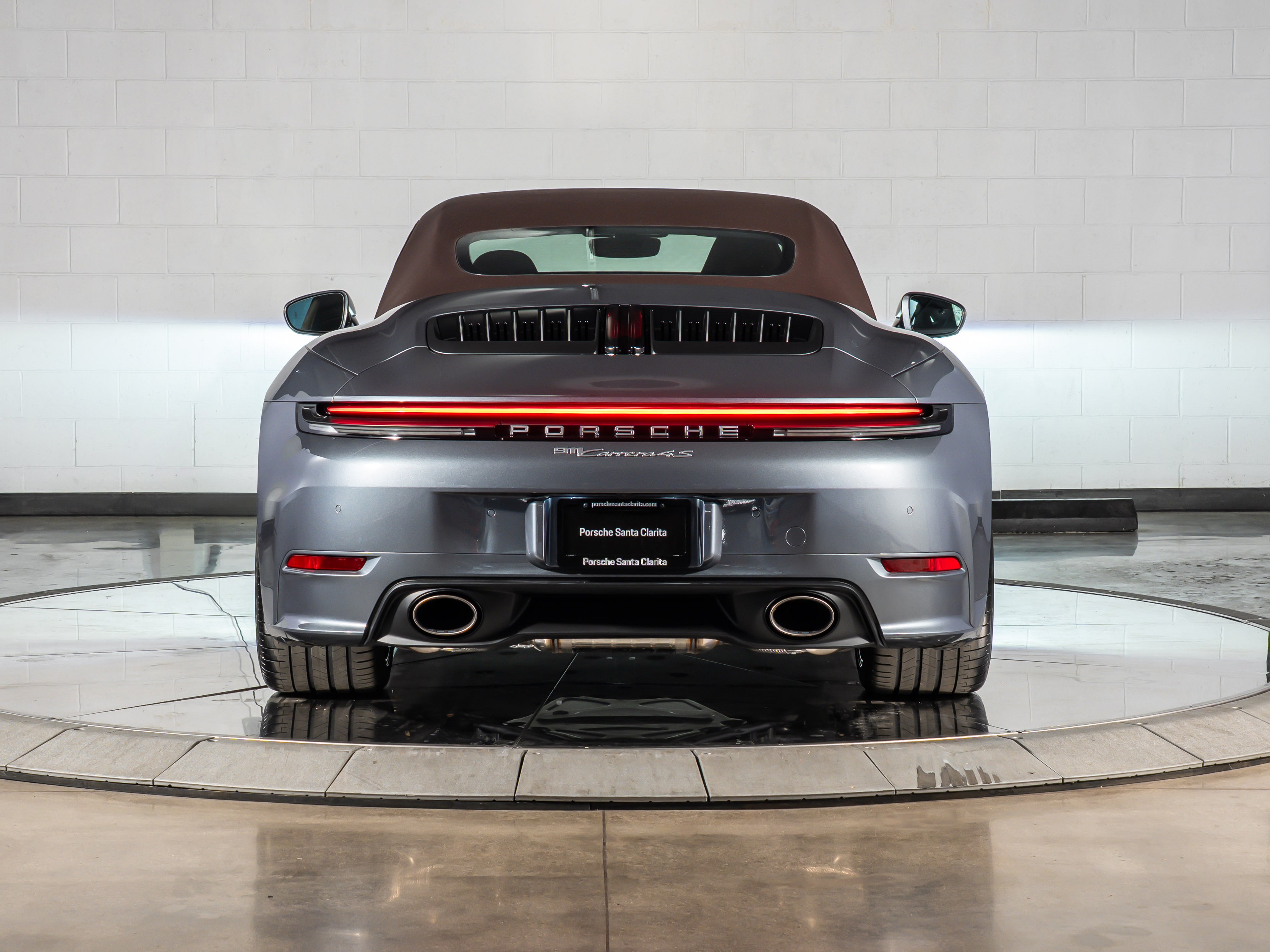 2026 Porsche 911 Carrera 4S Cabriolet