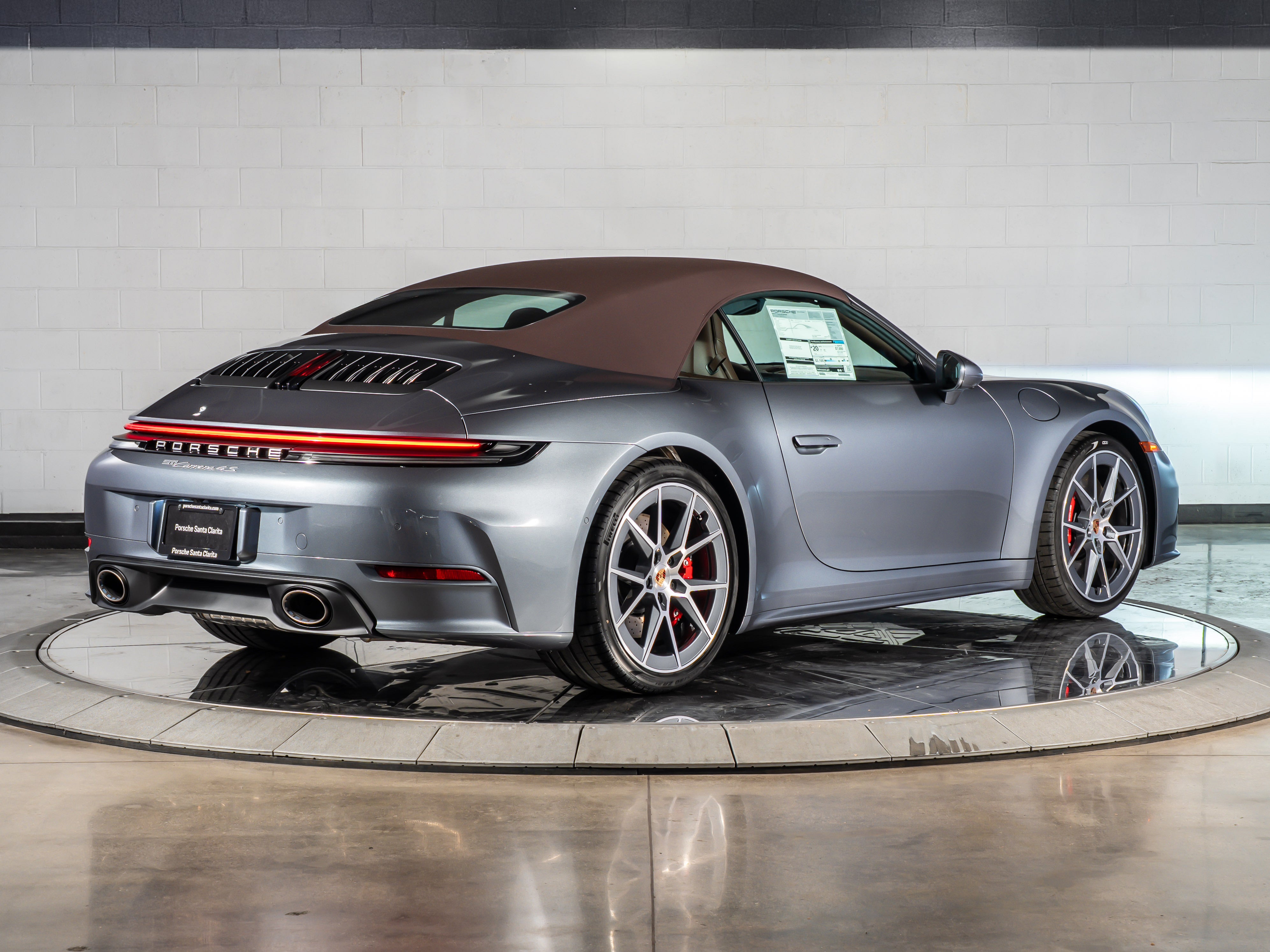 2026 Porsche 911 Carrera 4S Cabriolet