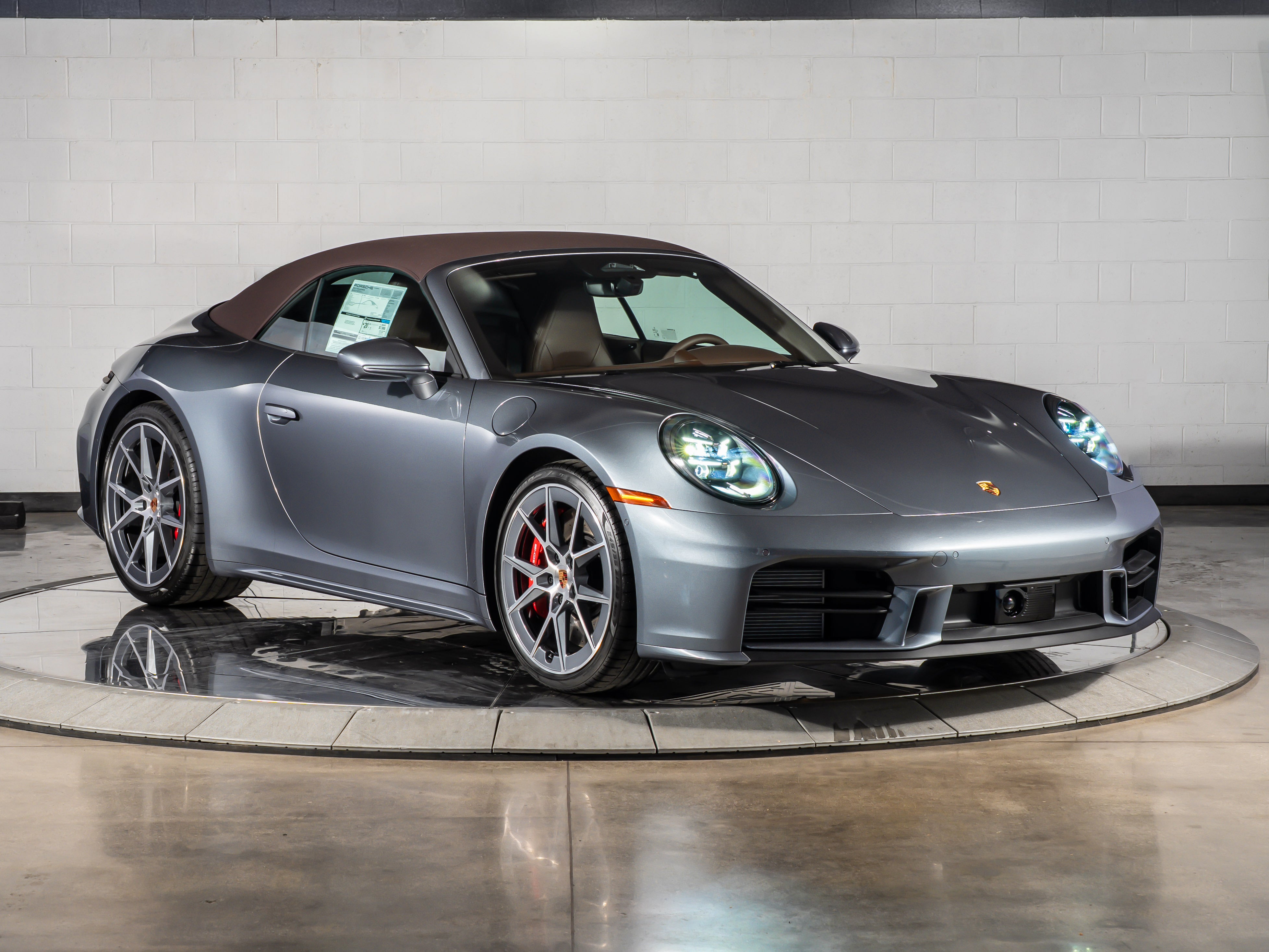 2026 Porsche 911 Carrera 4S Cabriolet