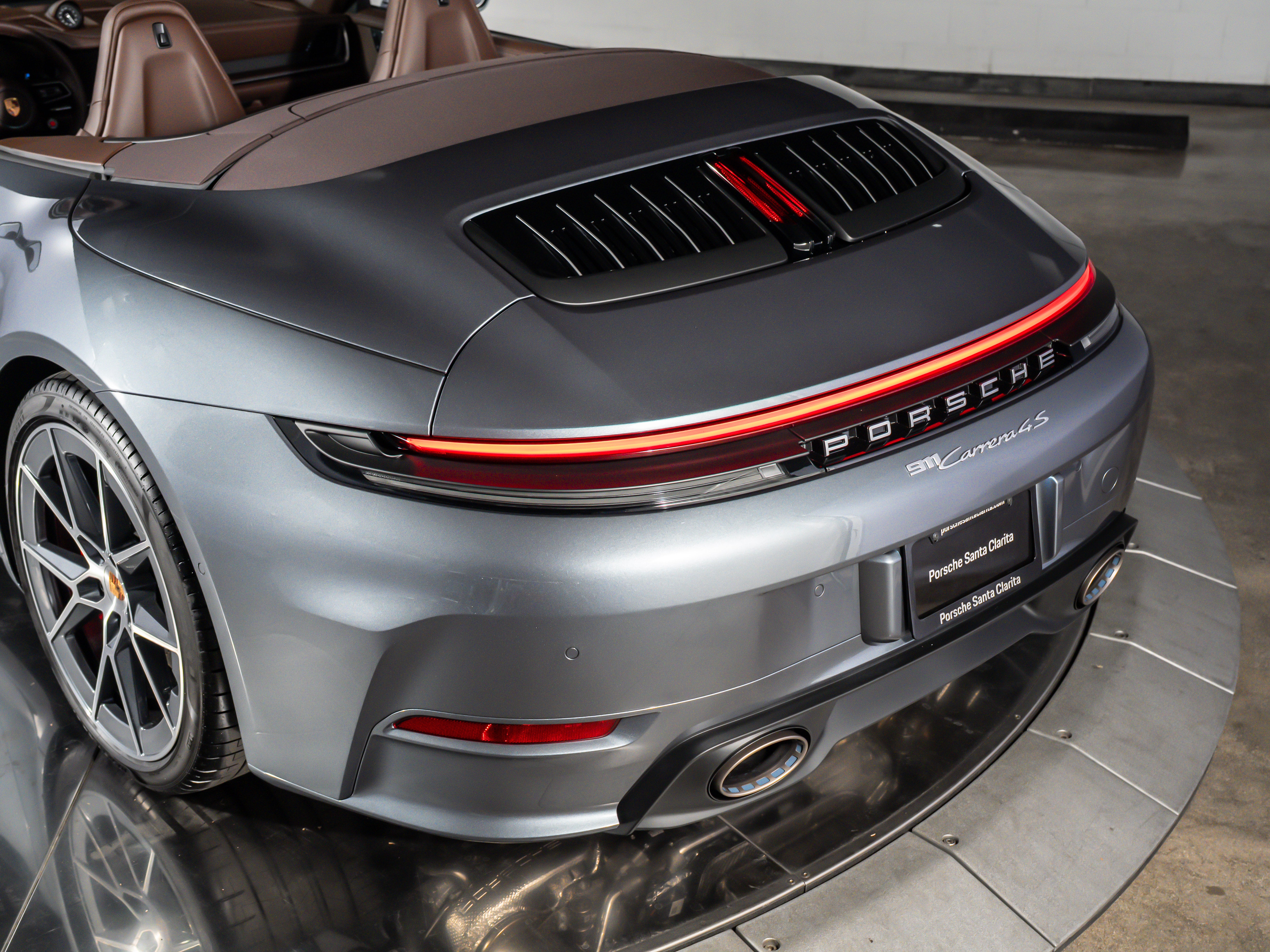 2026 Porsche 911 Carrera 4S Cabriolet