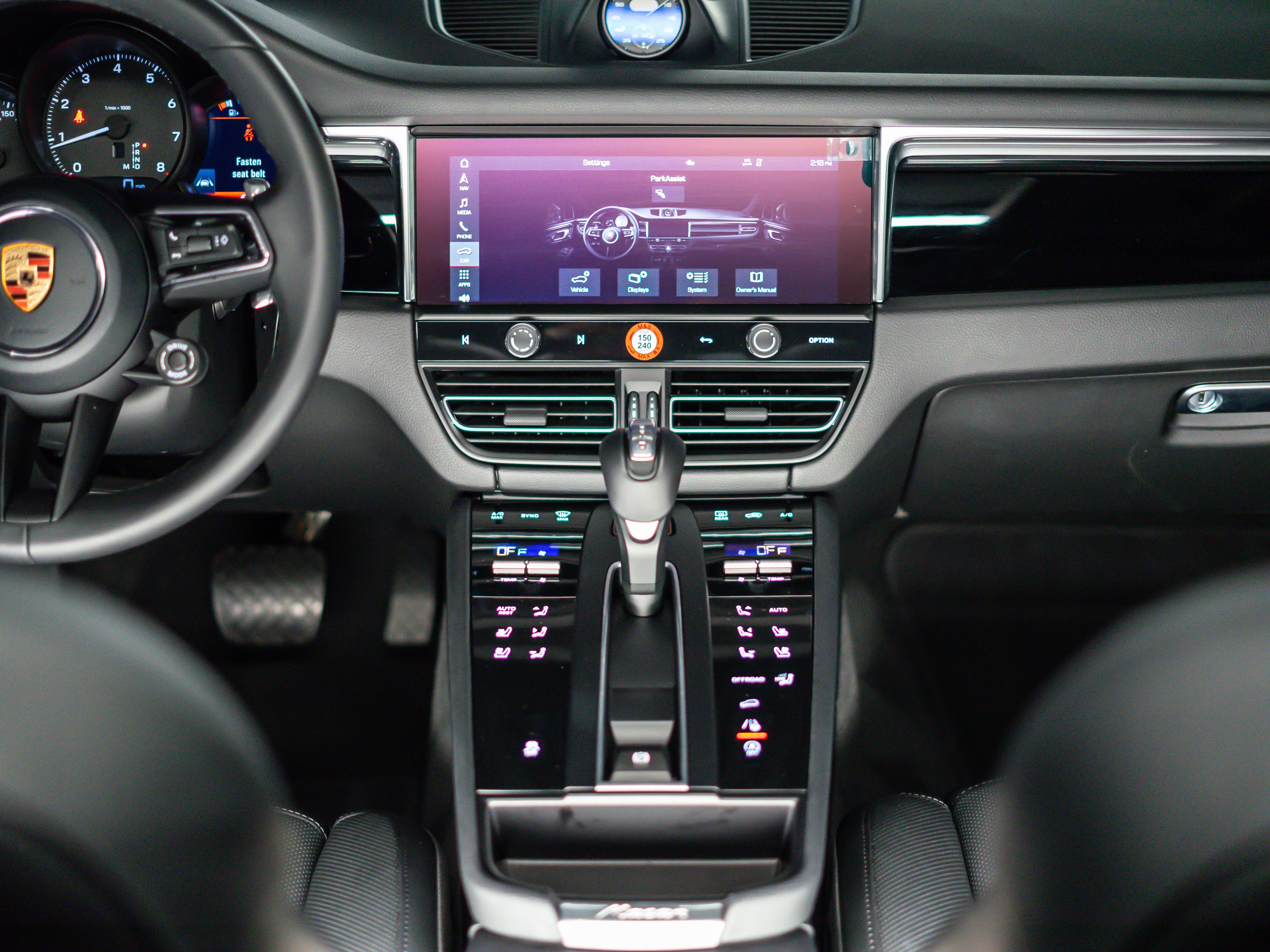 2026 Porsche Macan Base