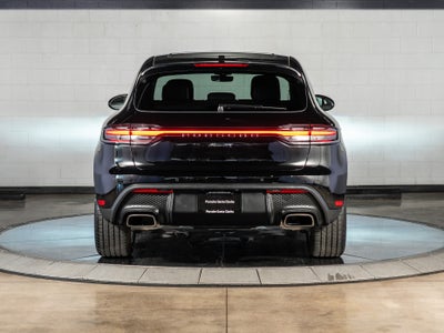 2026 Porsche Macan Base